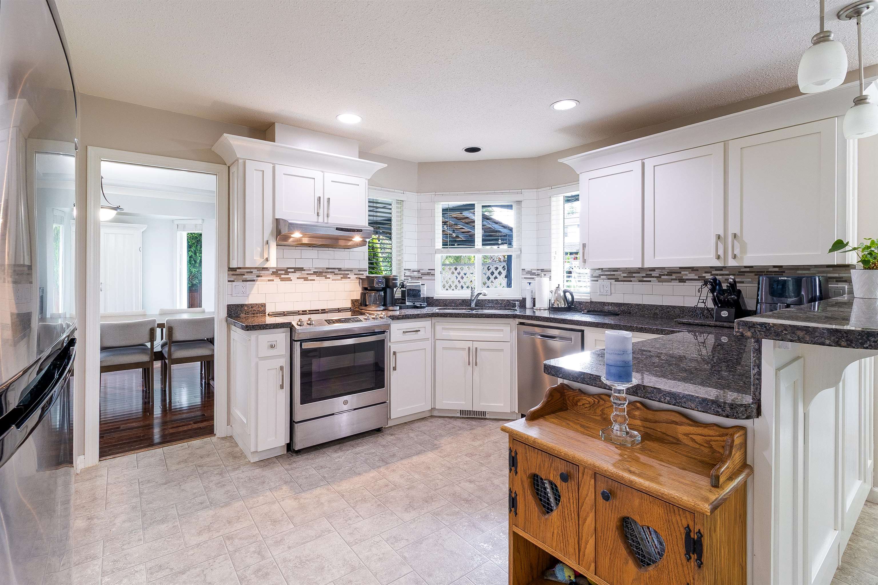 19660 CEDAR LANE