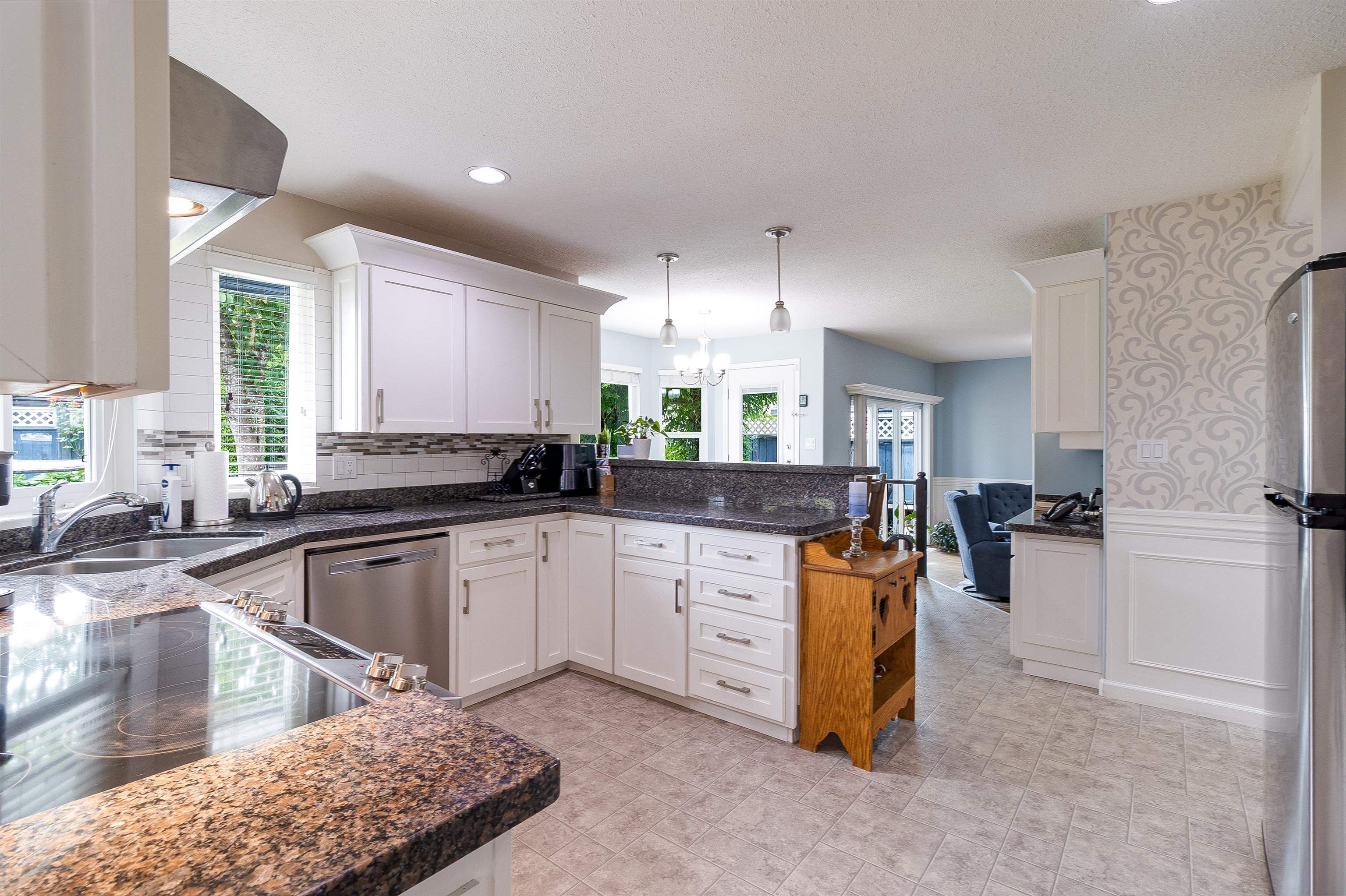 19660 CEDAR LANE