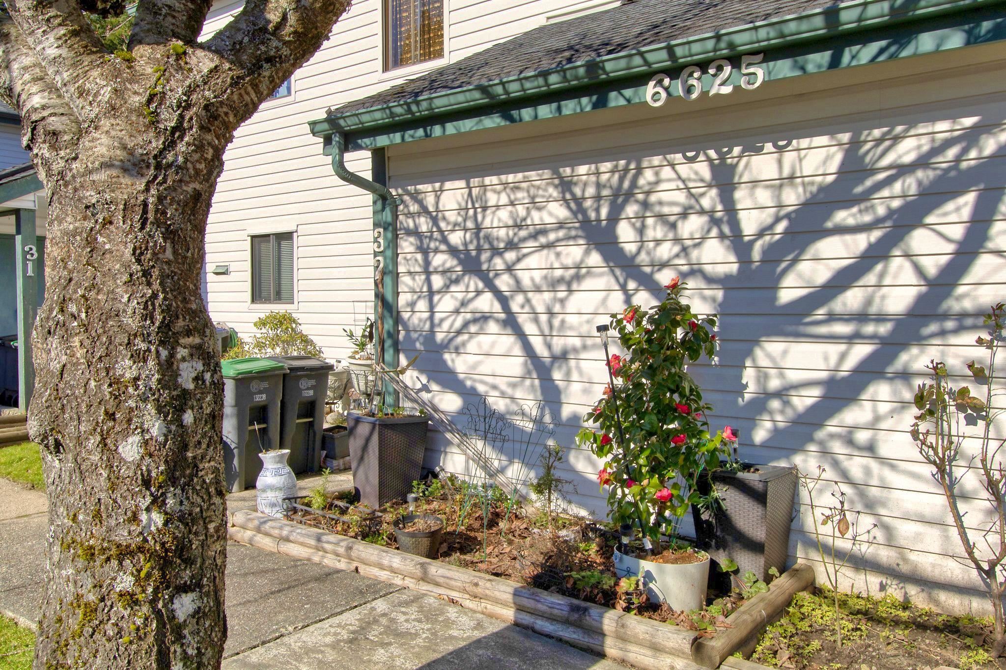 32 6625 138TH STREET