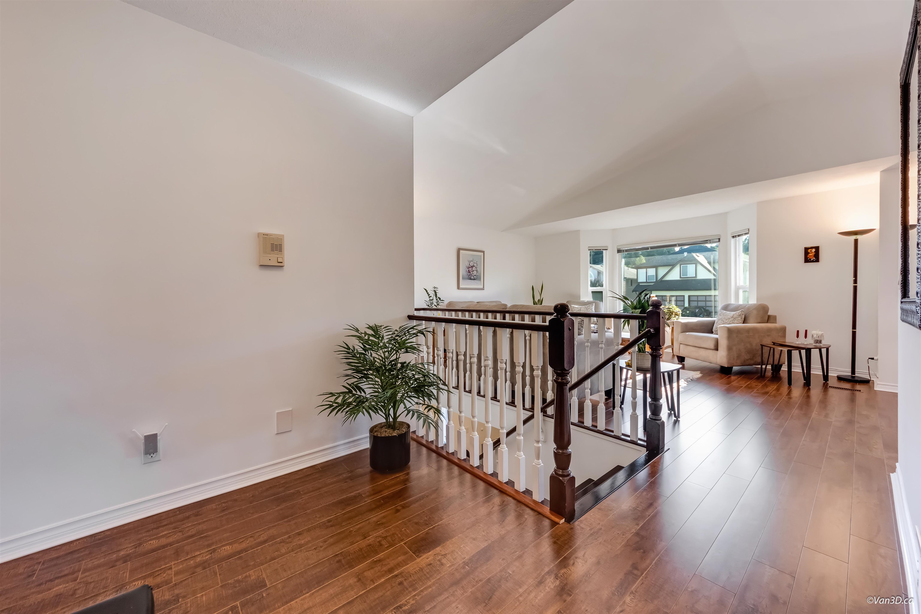 635 LOST LAKE DRIVE