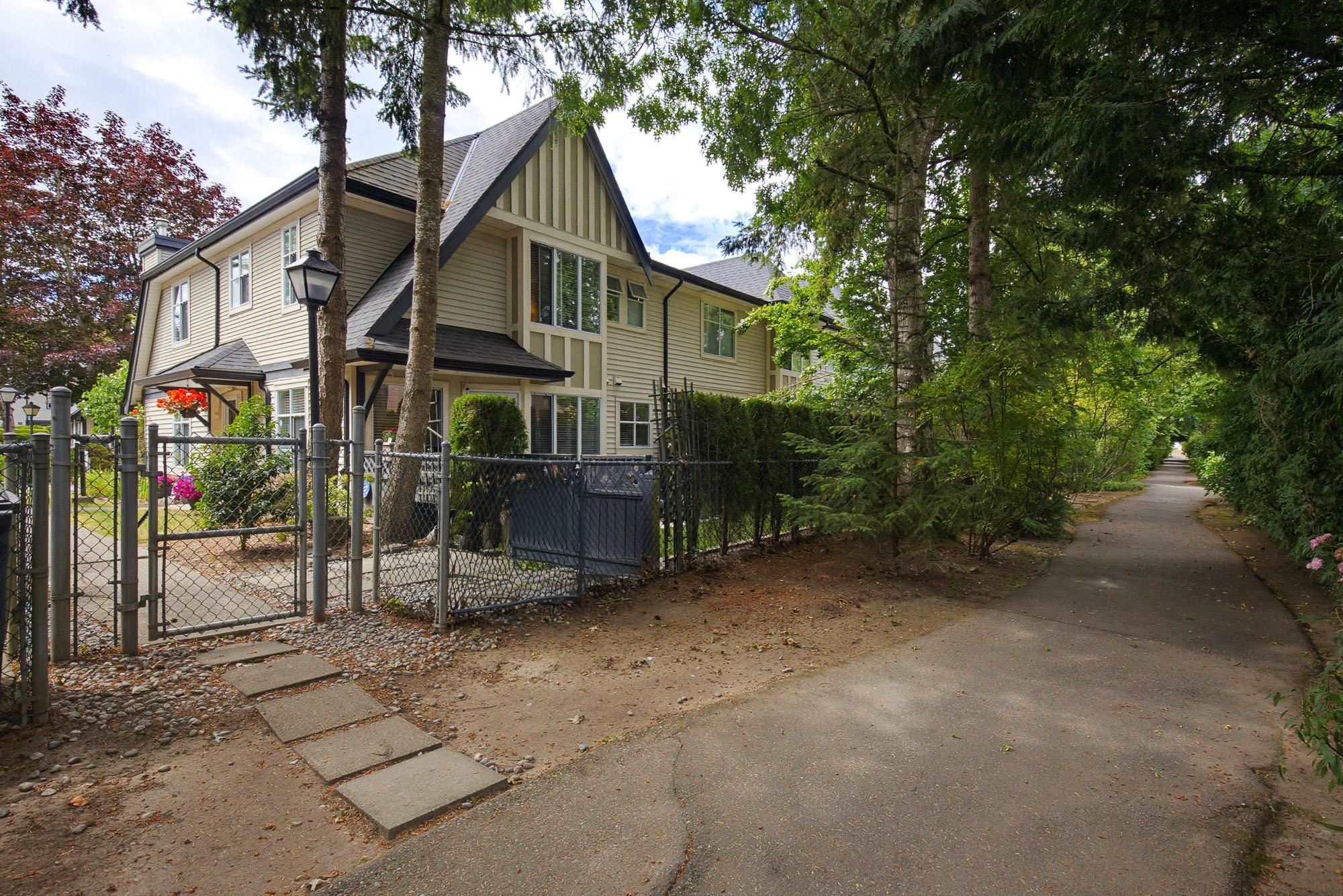 5 18883 65TH AVENUE