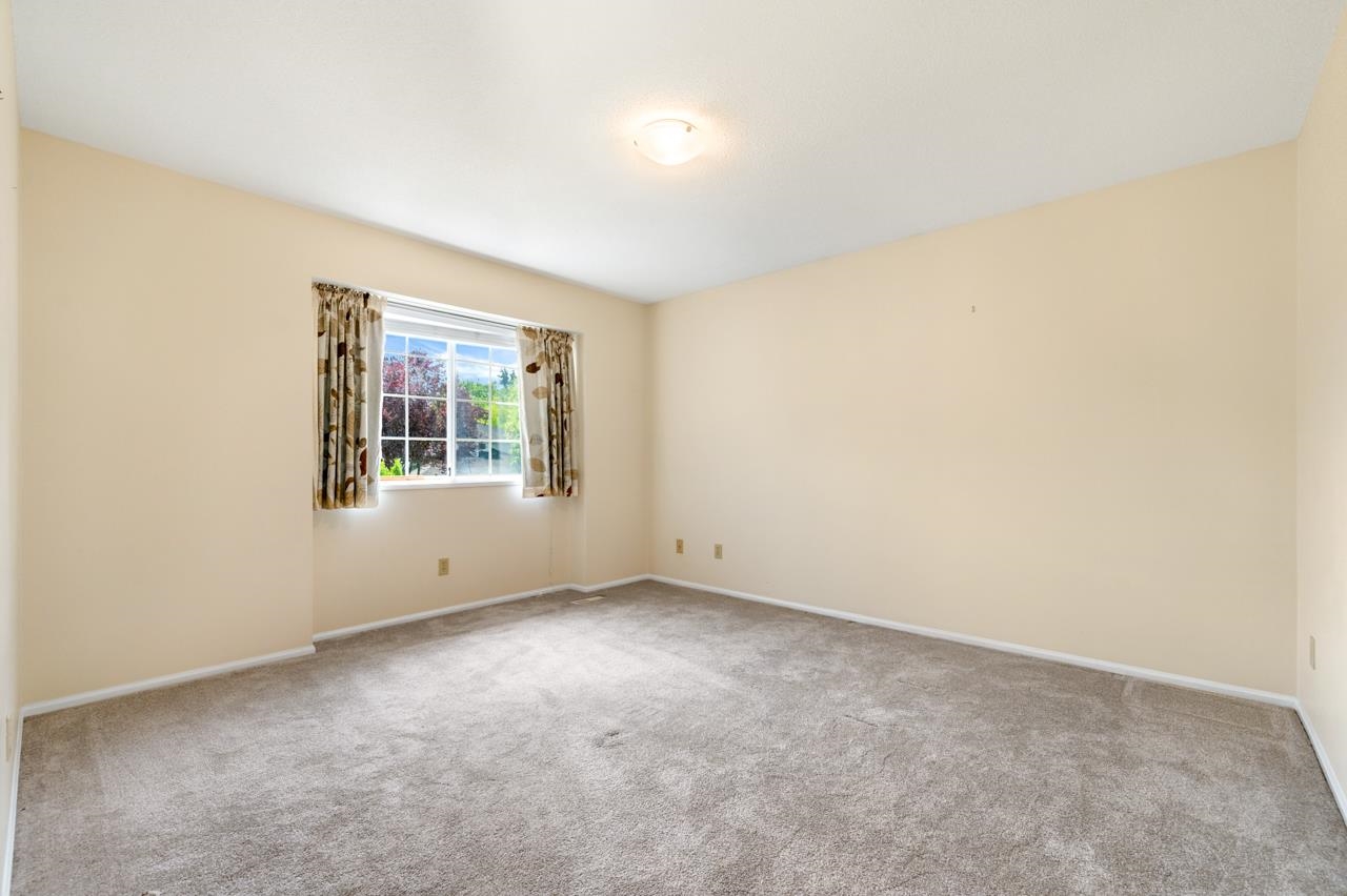 12420 PHOENIX DRIVE