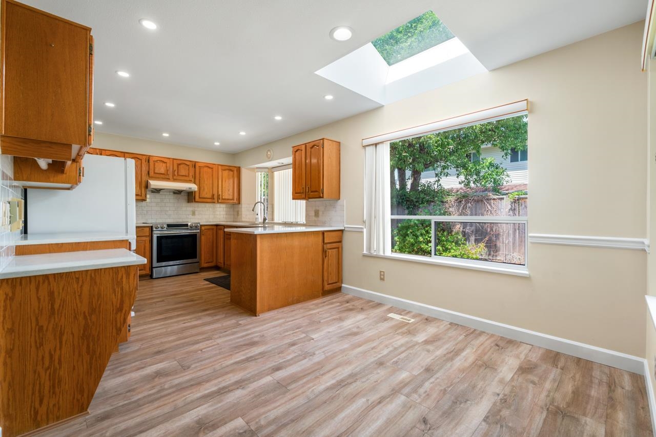 12420 PHOENIX DRIVE