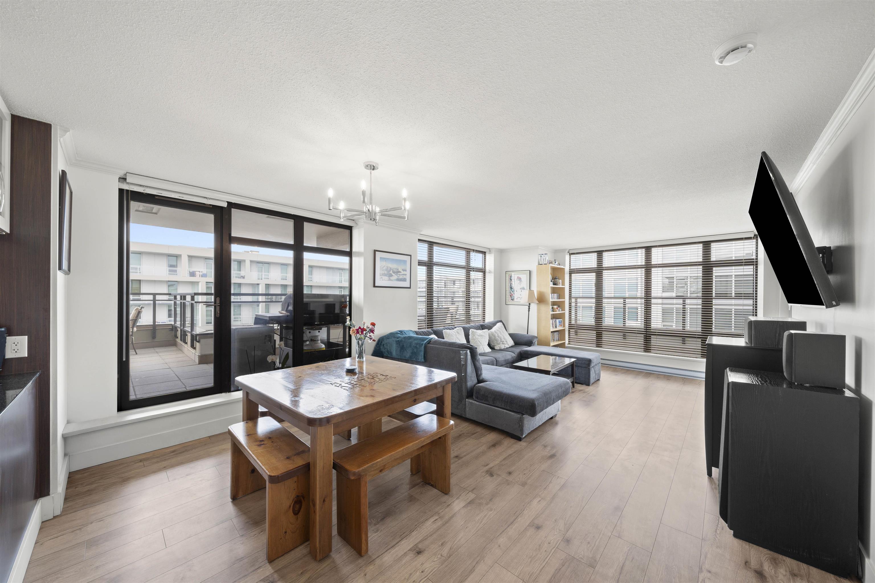 1703 6351 BUSWELL STREET