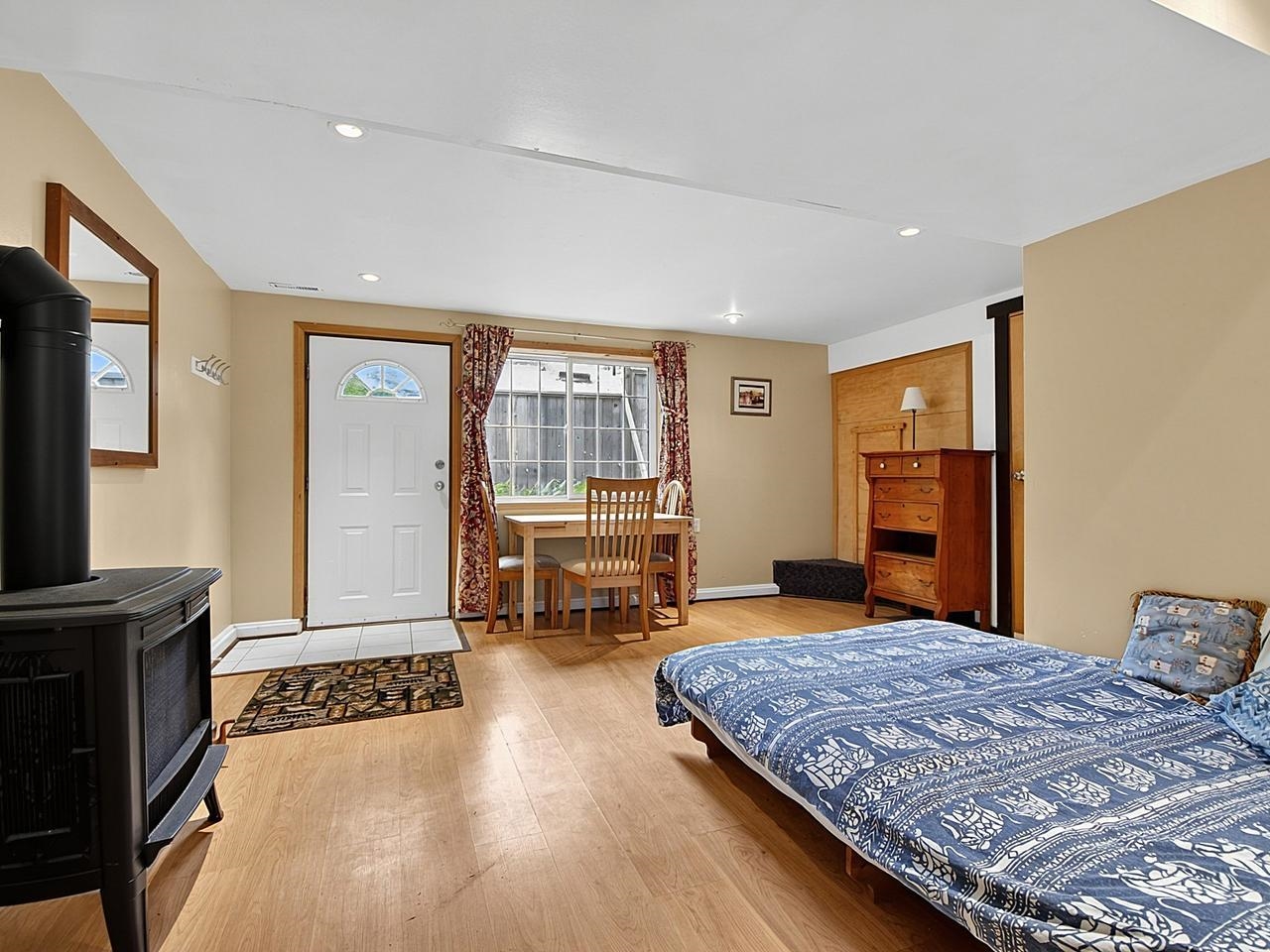 1099 MILLER ROAD