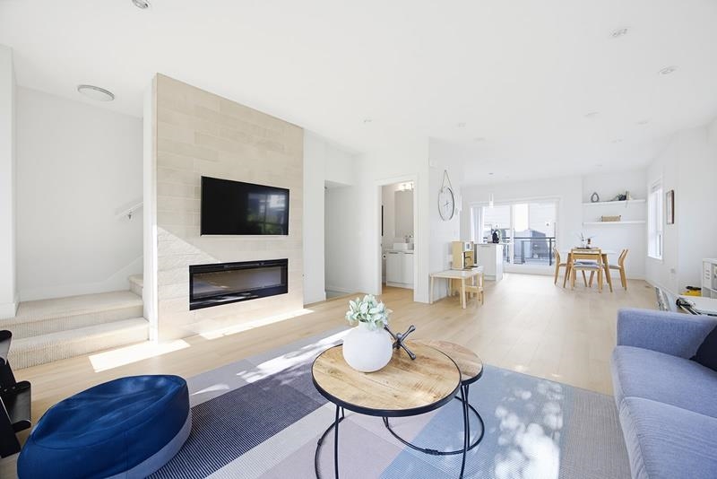 190 2277 OAK MEADOWS DRIVE