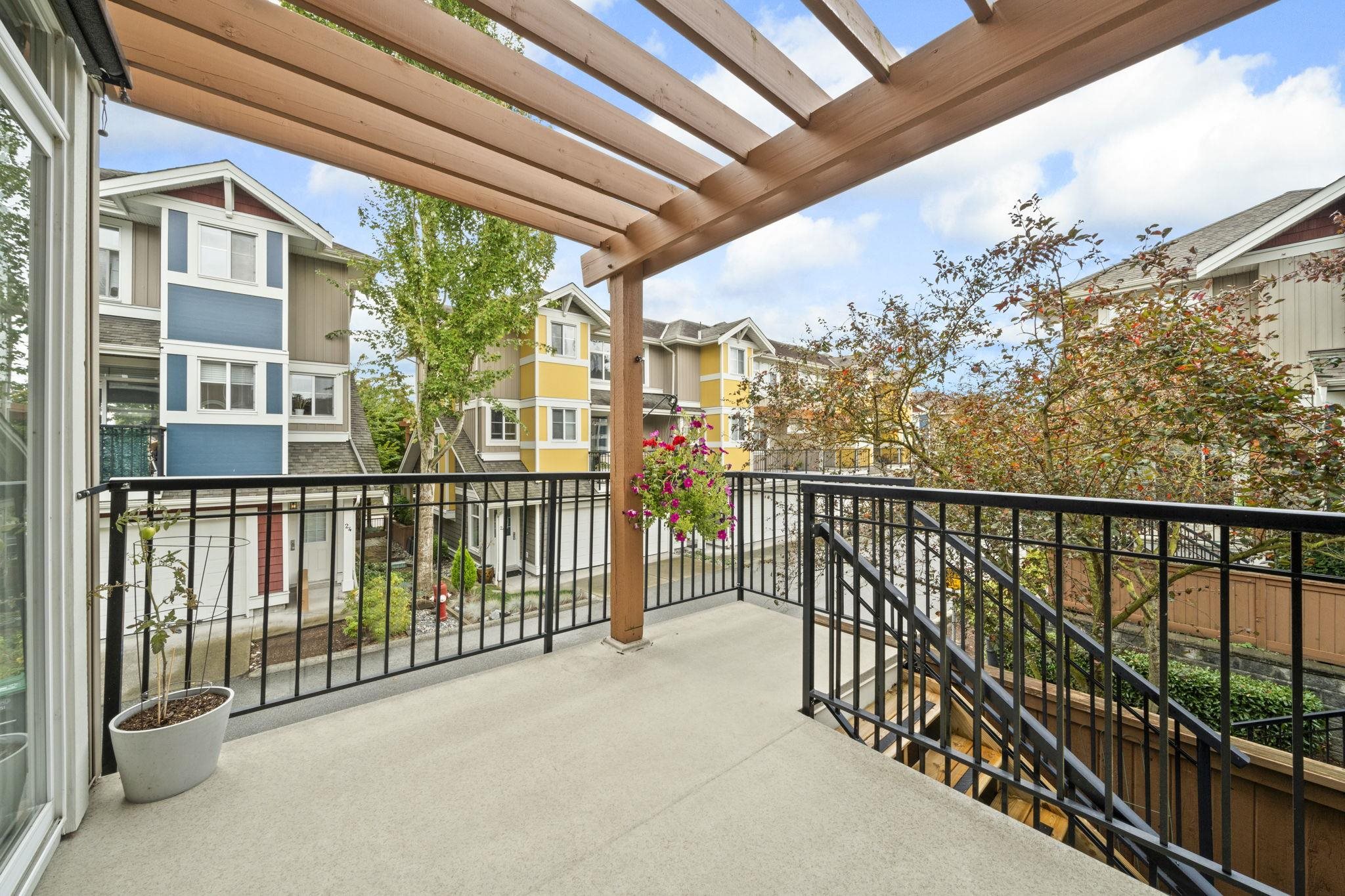 20 6036 164 STREET