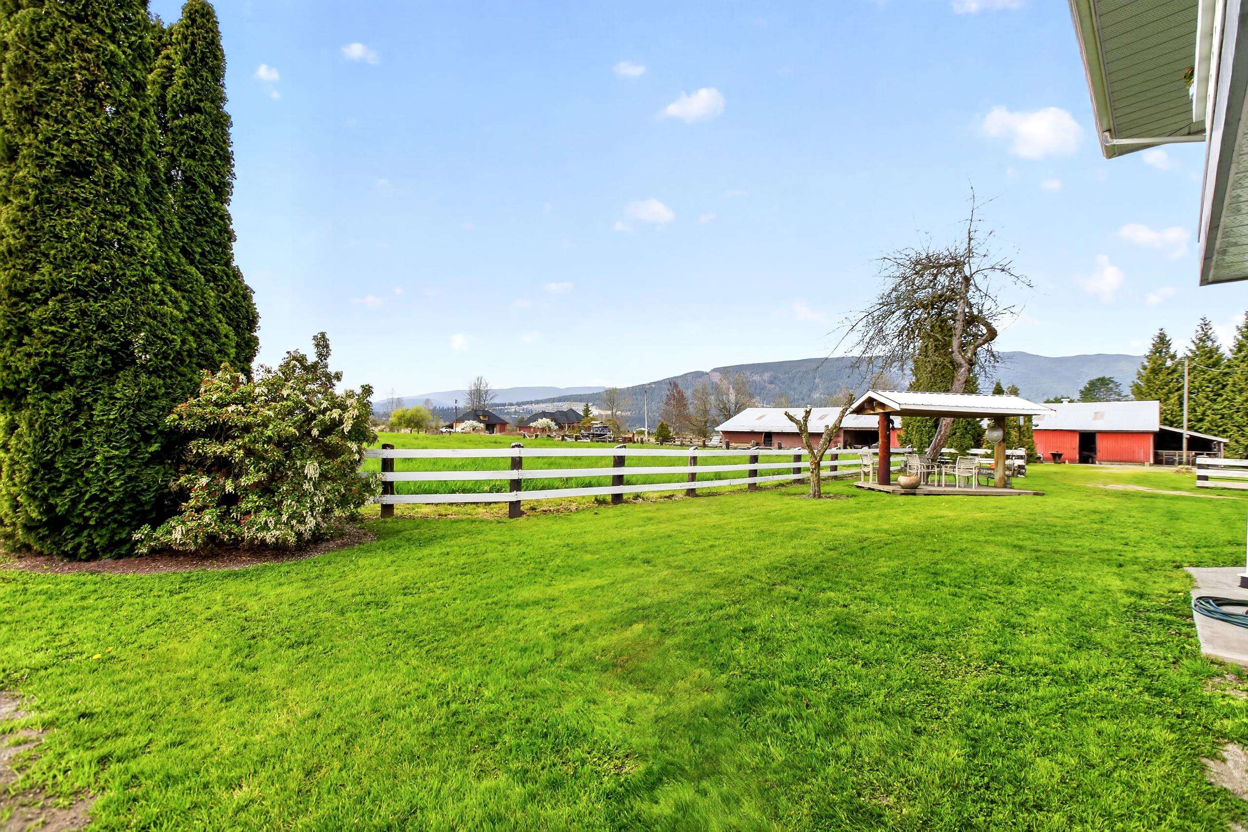 15023 HARRIS ROAD