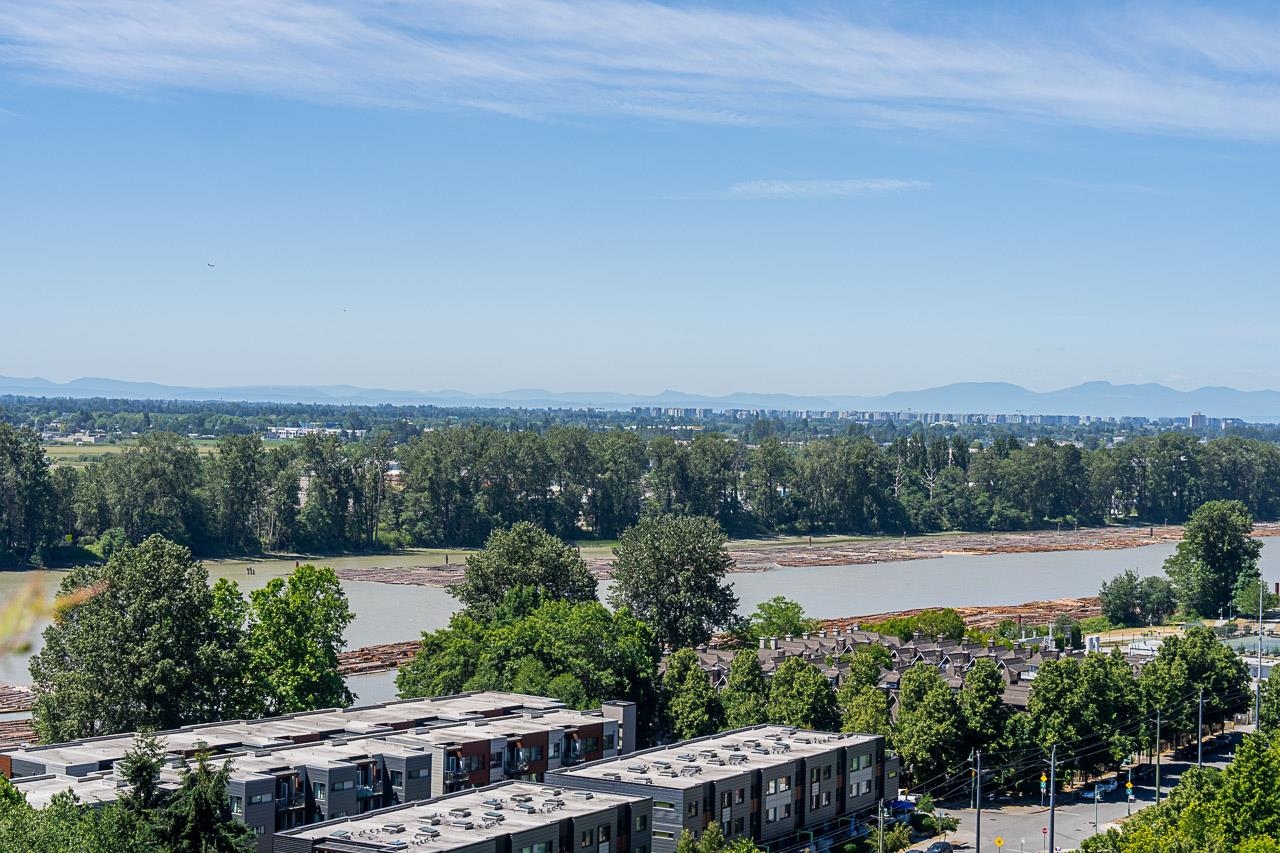 1403 3061 E KENT AVENUE NORTH