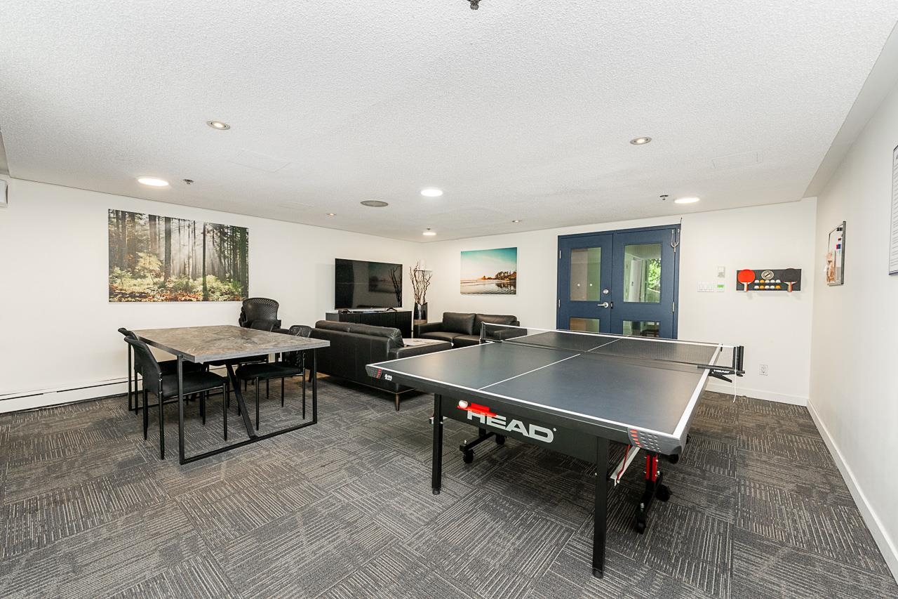 1403 3061 E KENT AVENUE NORTH
