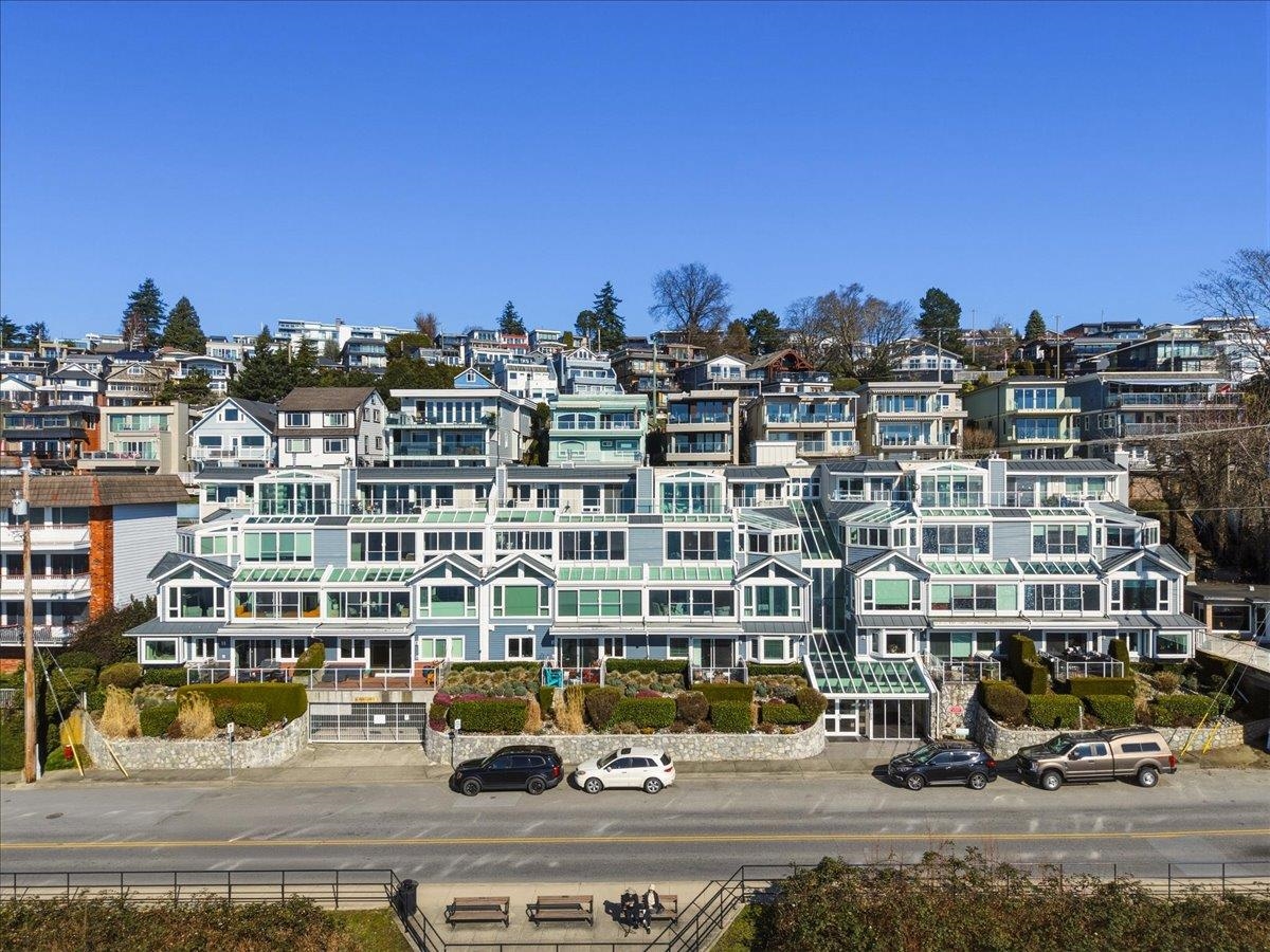 303 15165 MARINE DRIVE