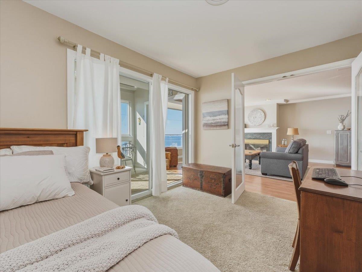 303 15165 MARINE DRIVE