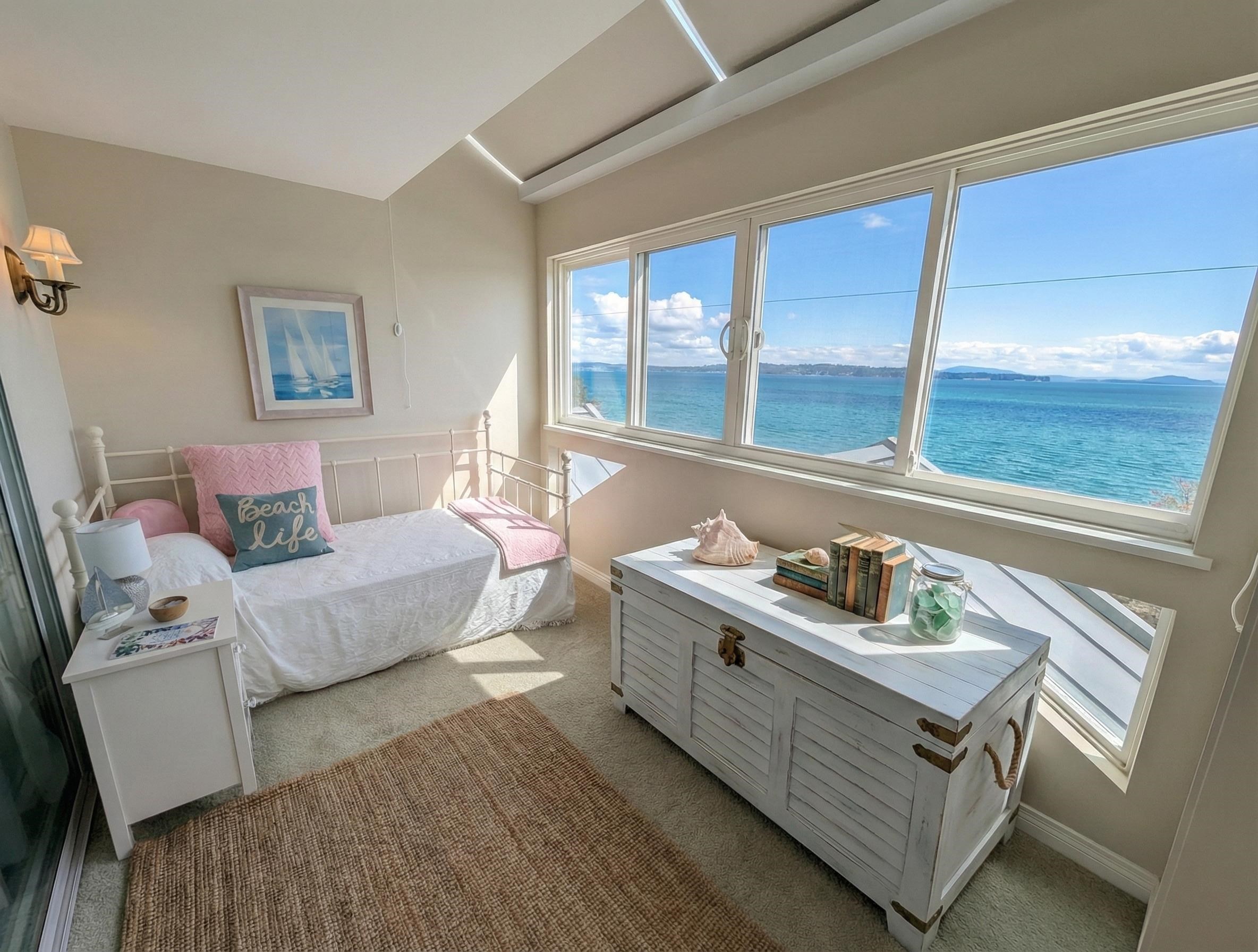 303 15165 MARINE DRIVE