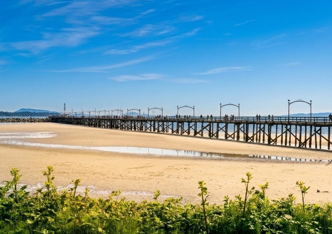 303 15165 MARINE DRIVE