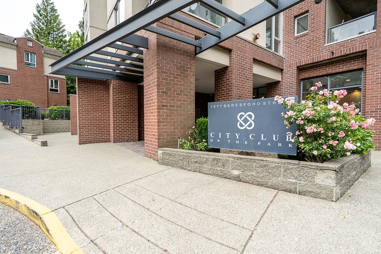 1803 7077 BERESFORD STREET
