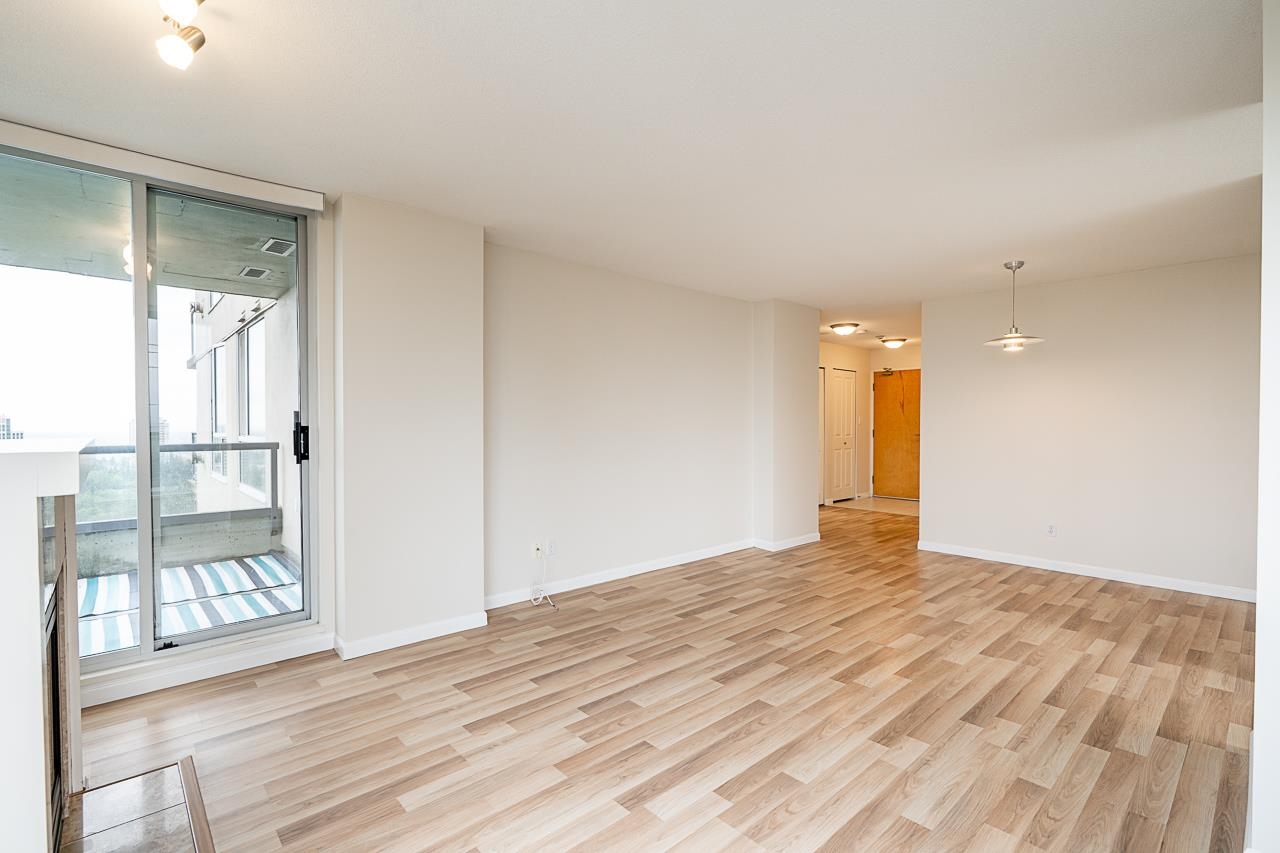 1803 7077 BERESFORD STREET