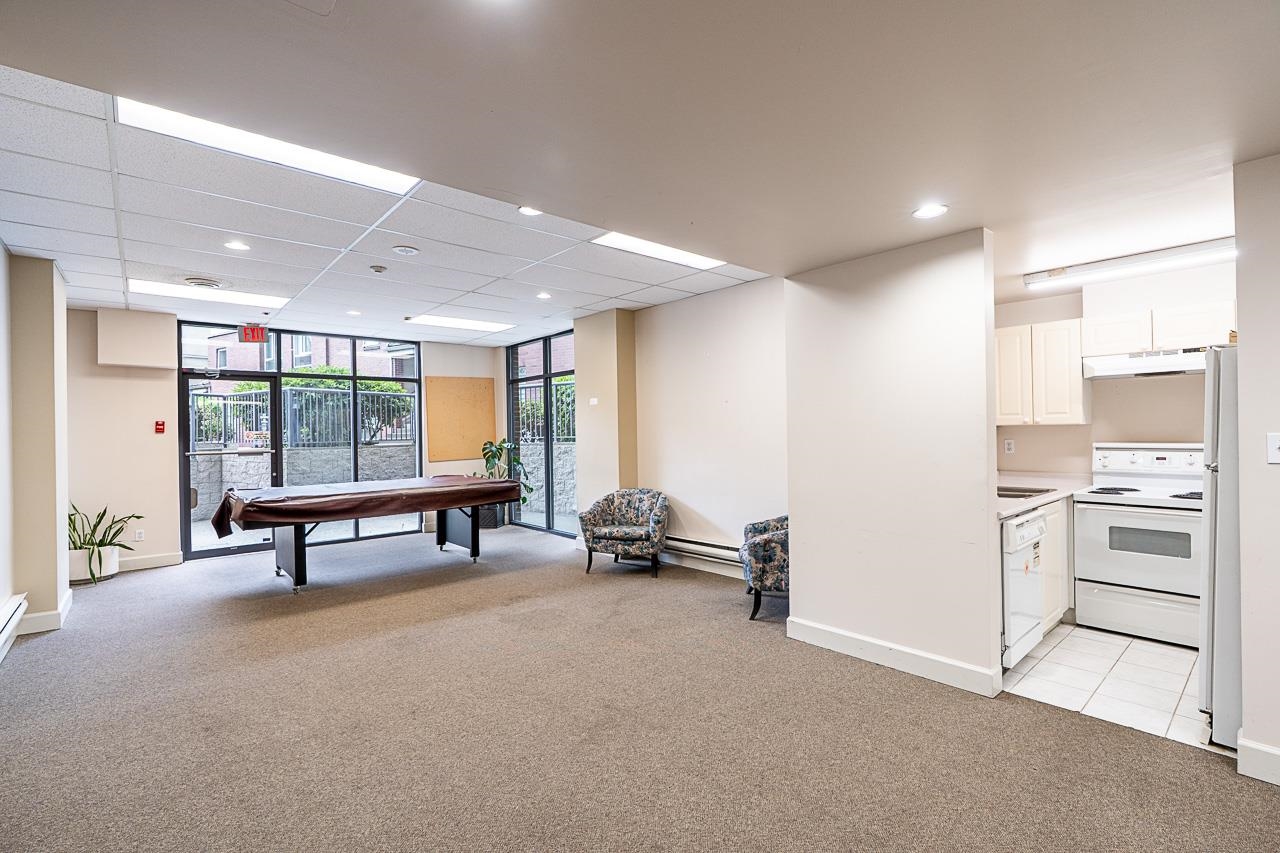 1803 7077 BERESFORD STREET