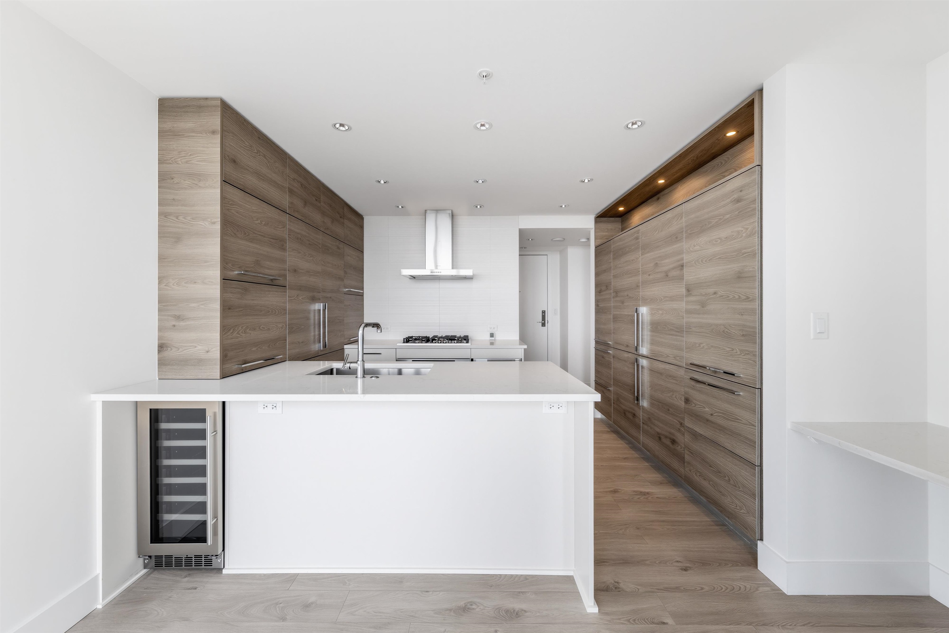 2908 7388 KINGSWAY