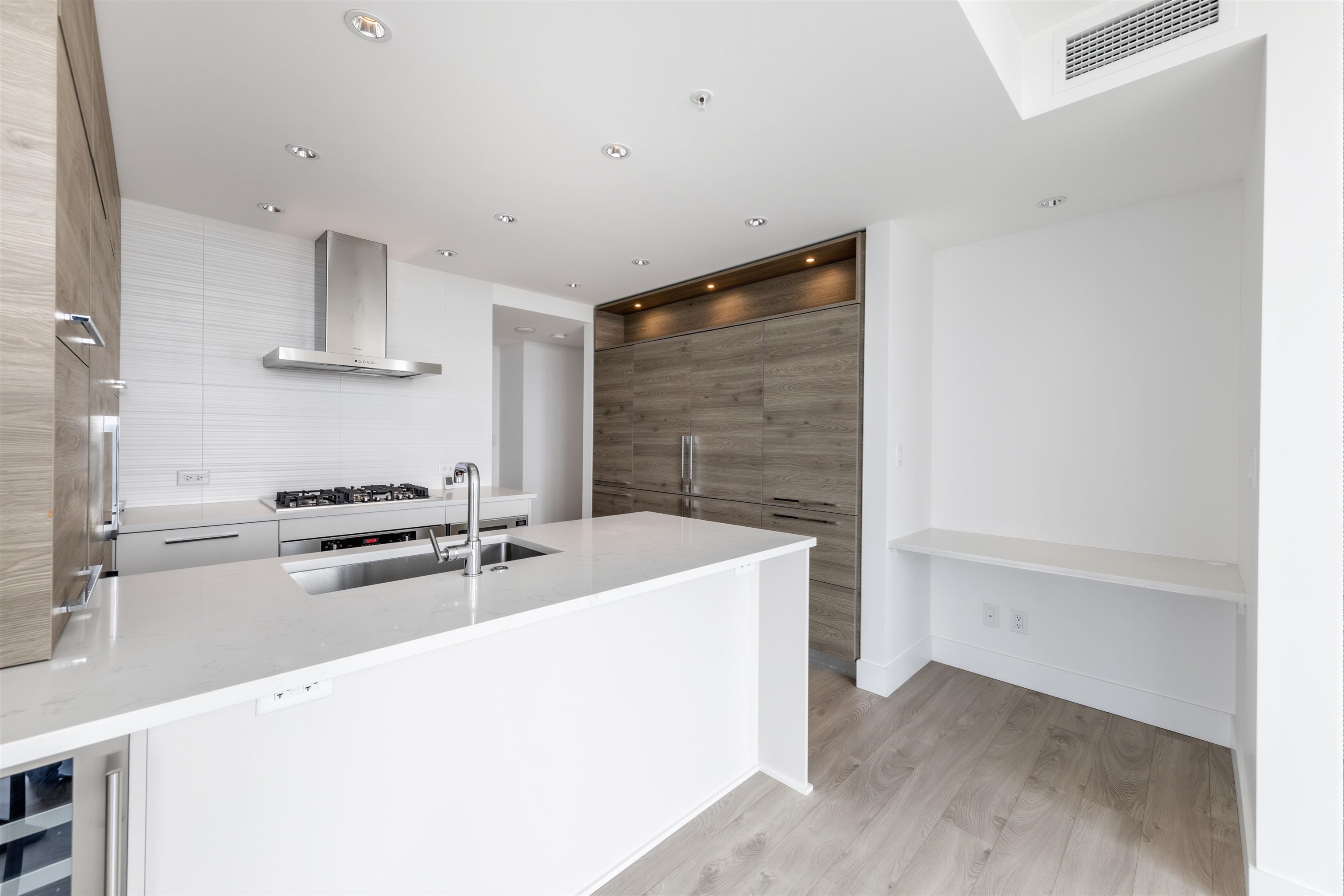 2908 7388 KINGSWAY