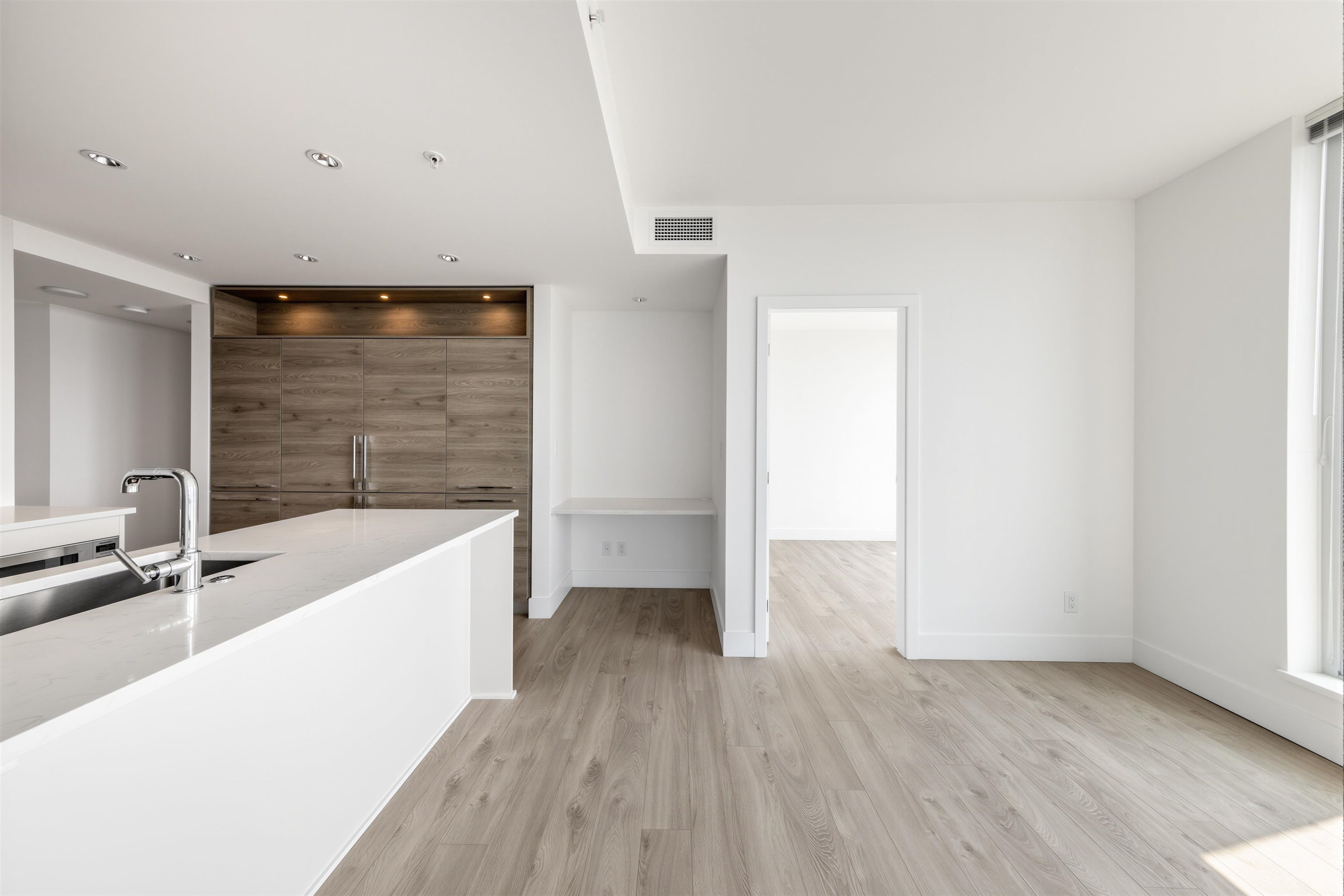 2908 7388 KINGSWAY