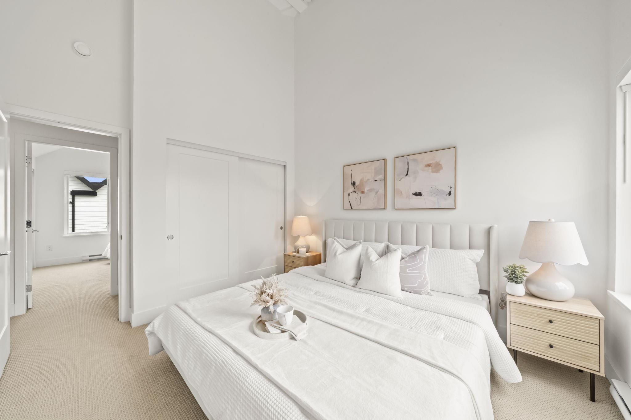 213 1306 LAVAL SQUARE