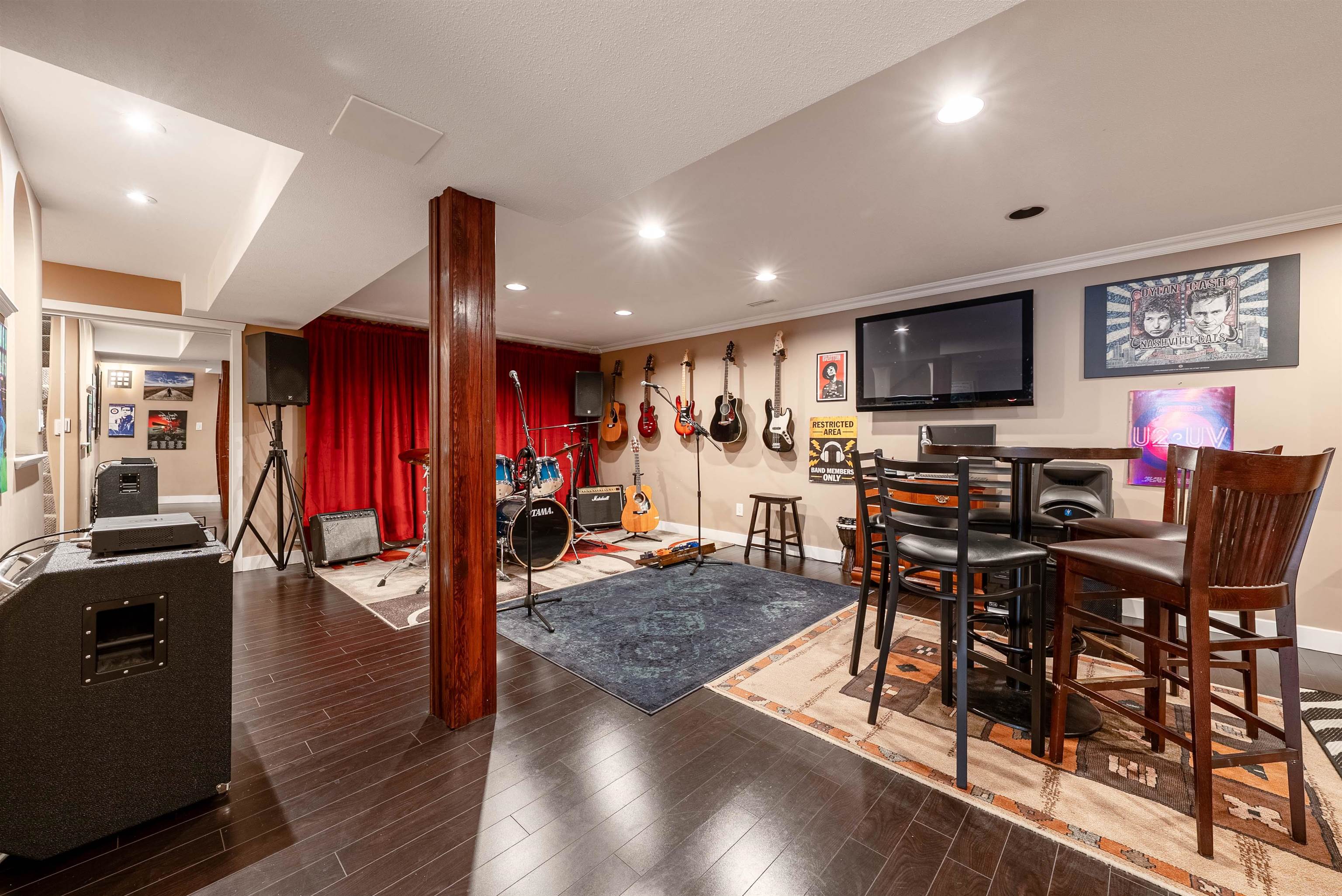 1539 BRAMBLE LANE