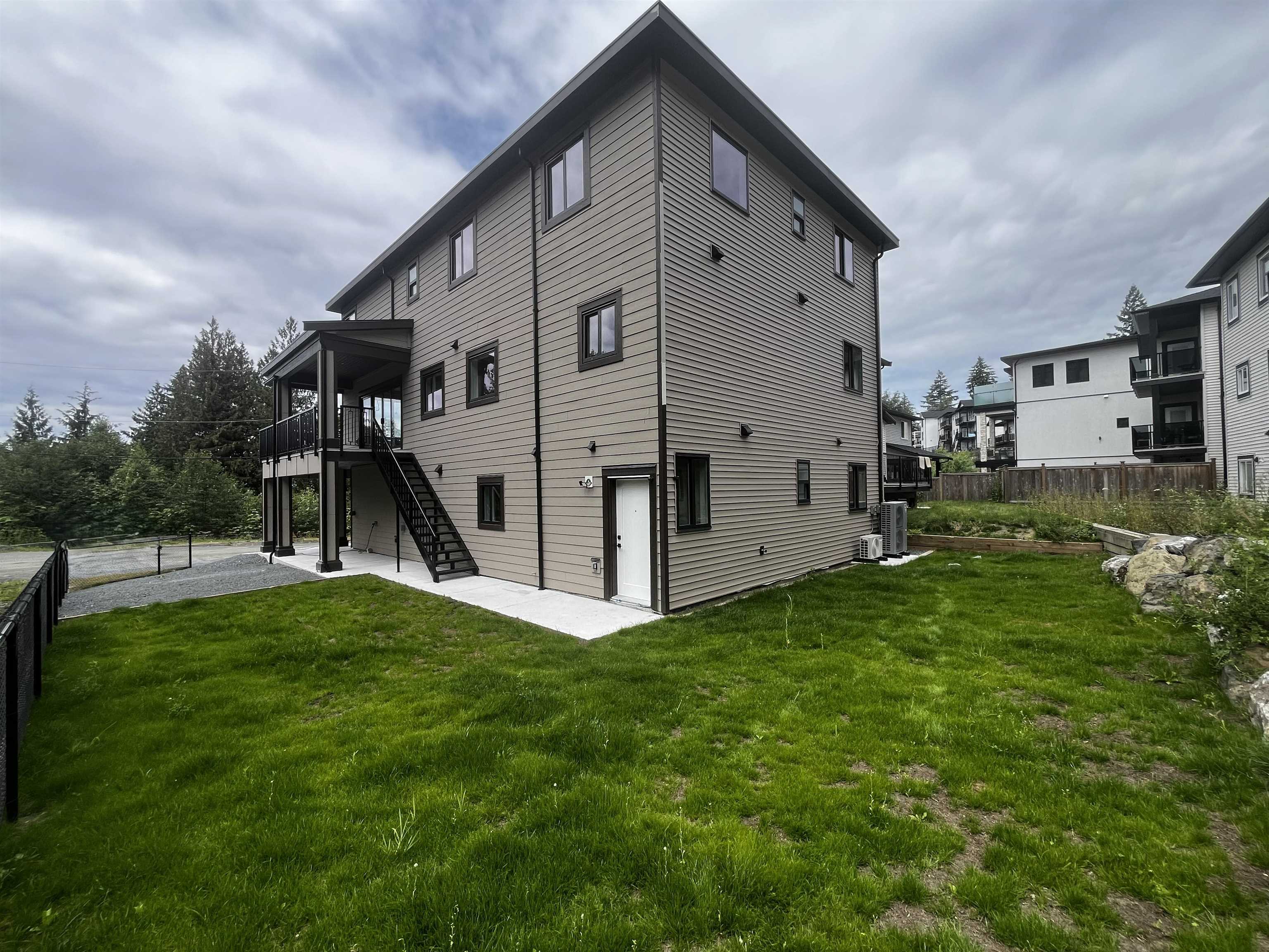 8447 FOREST GATE DRIVE