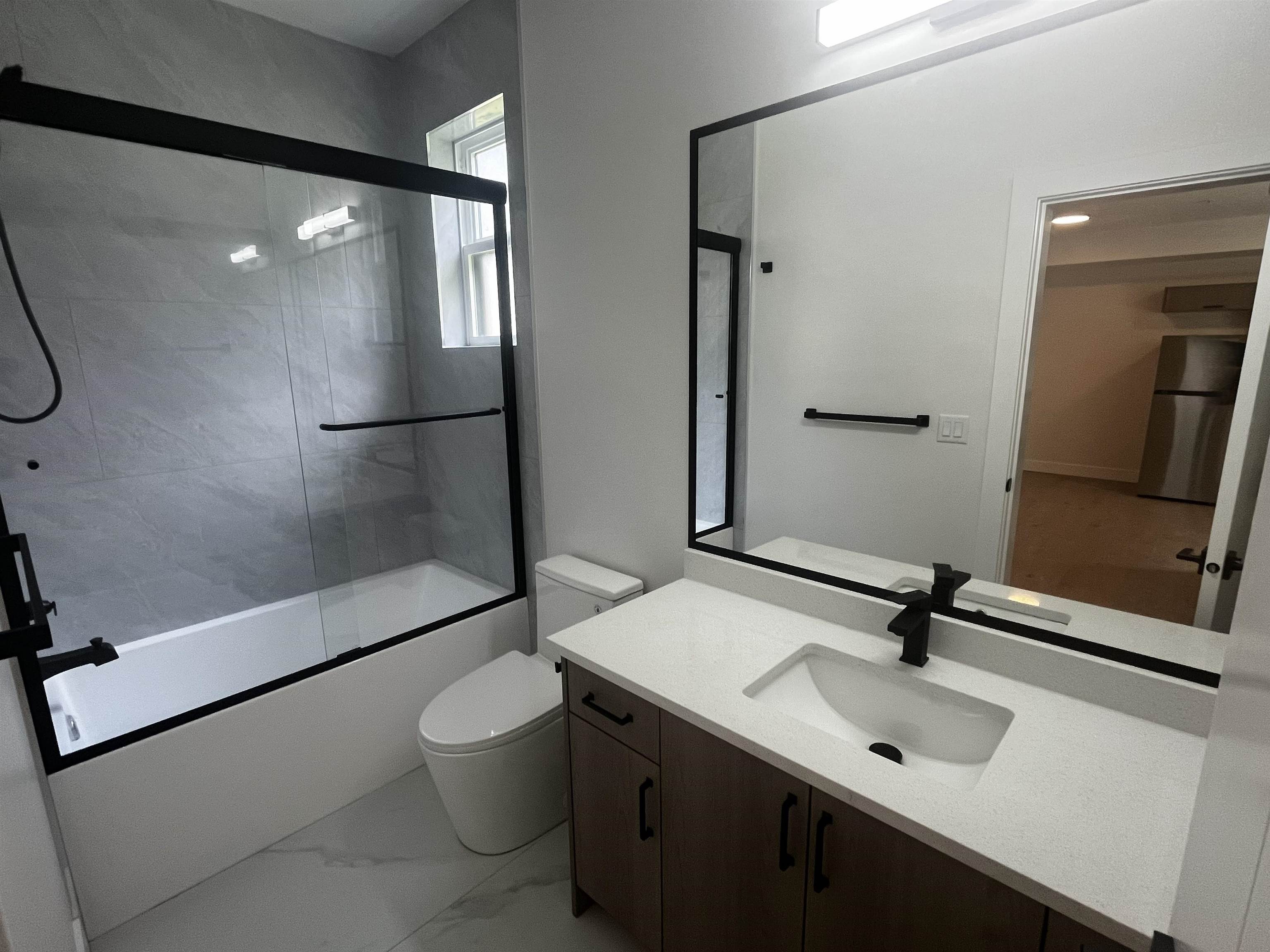 8447 FOREST GATE DRIVE