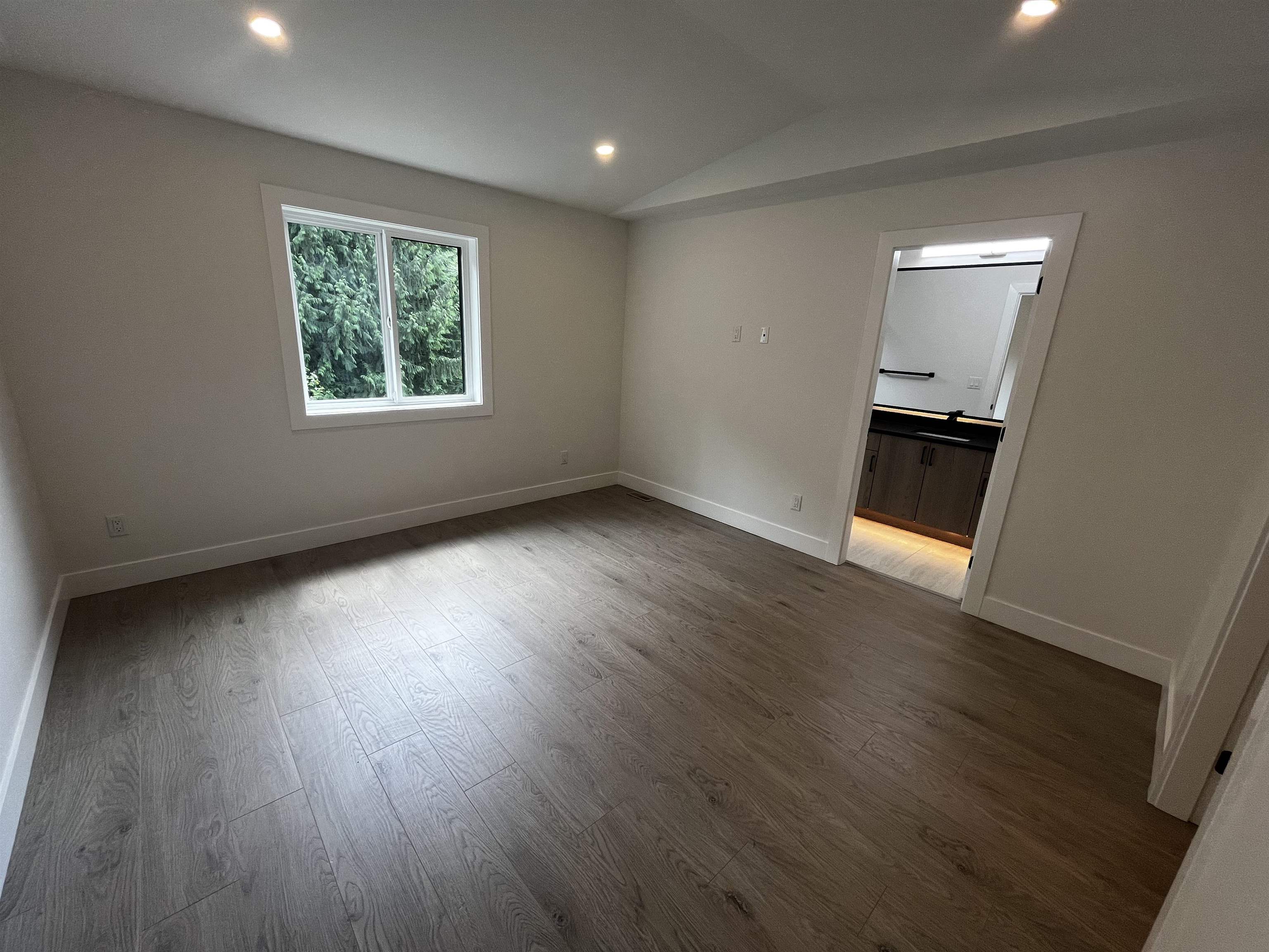 8447 FOREST GATE DRIVE