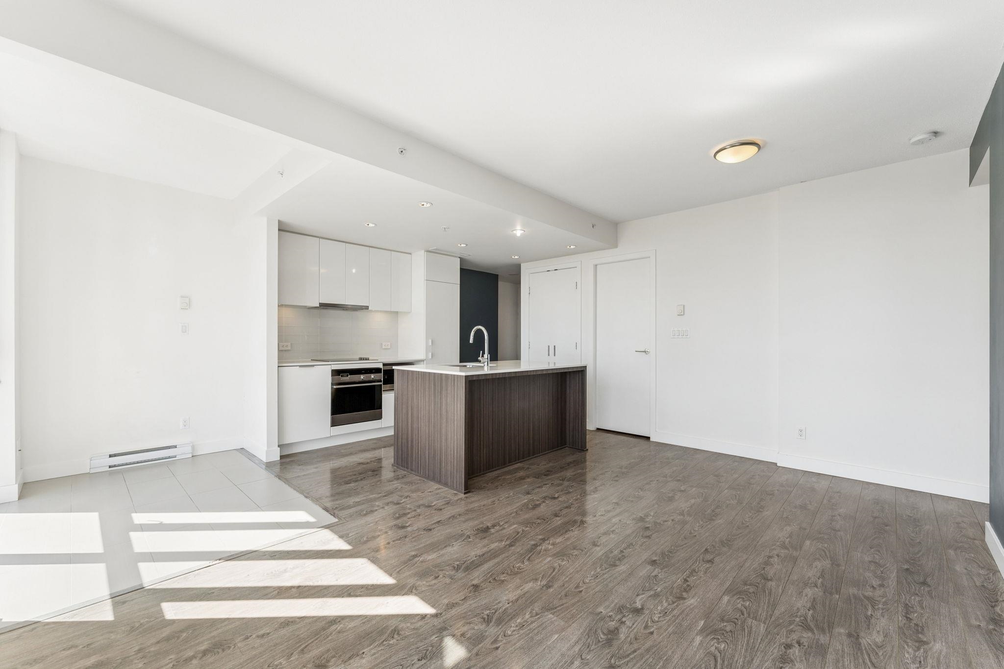 2506 1308 HORNBY STREET