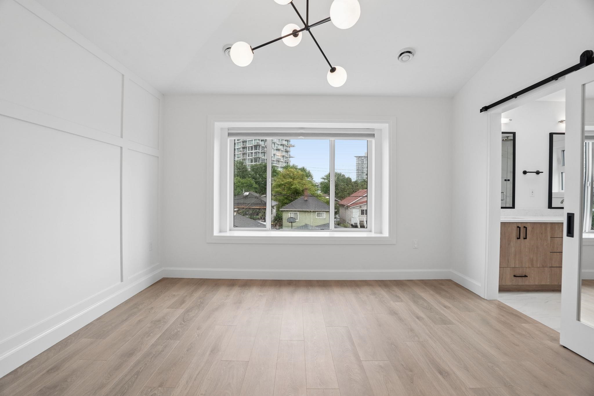 4728 LITTLE STREET