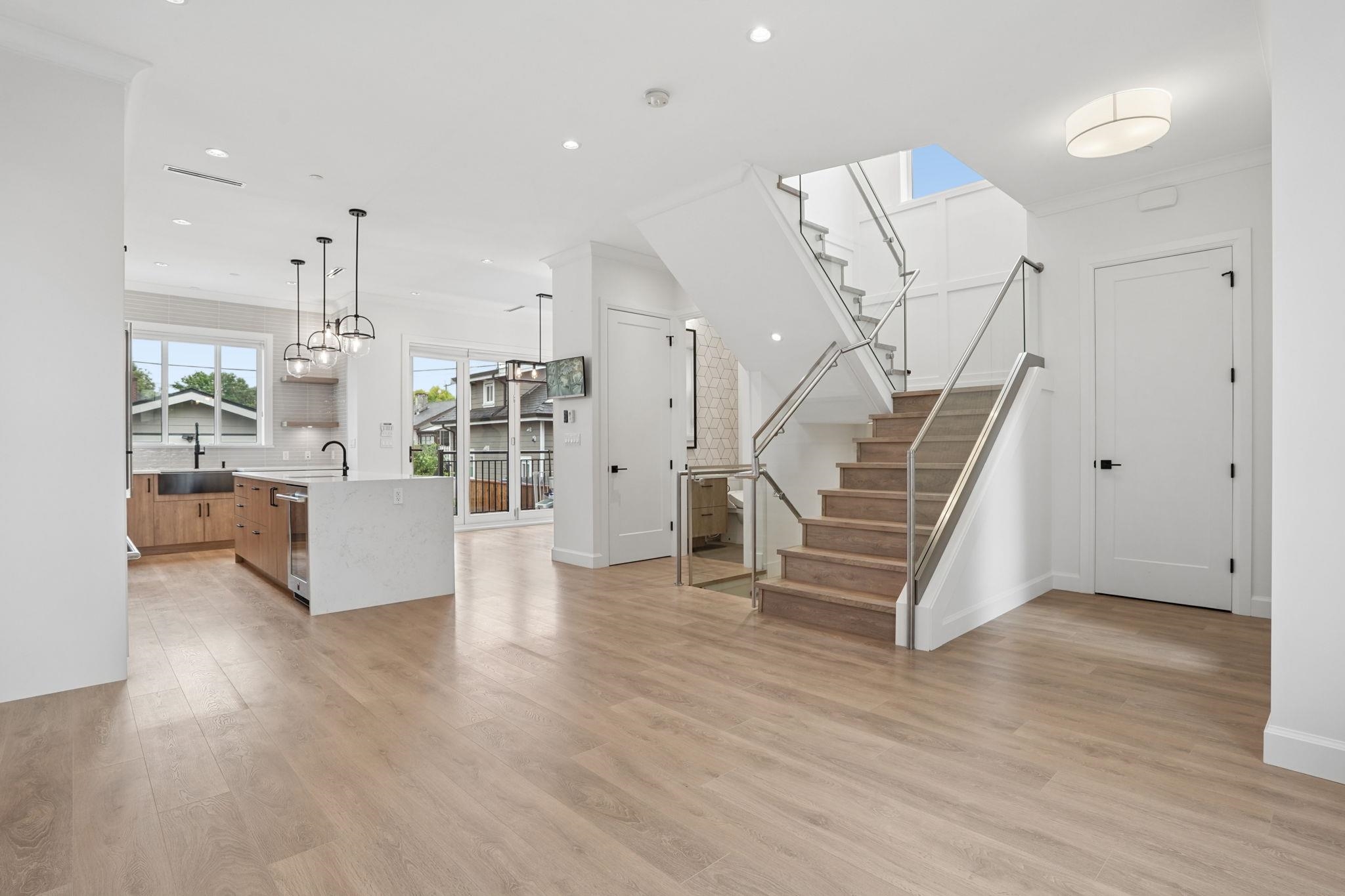 4728 LITTLE STREET