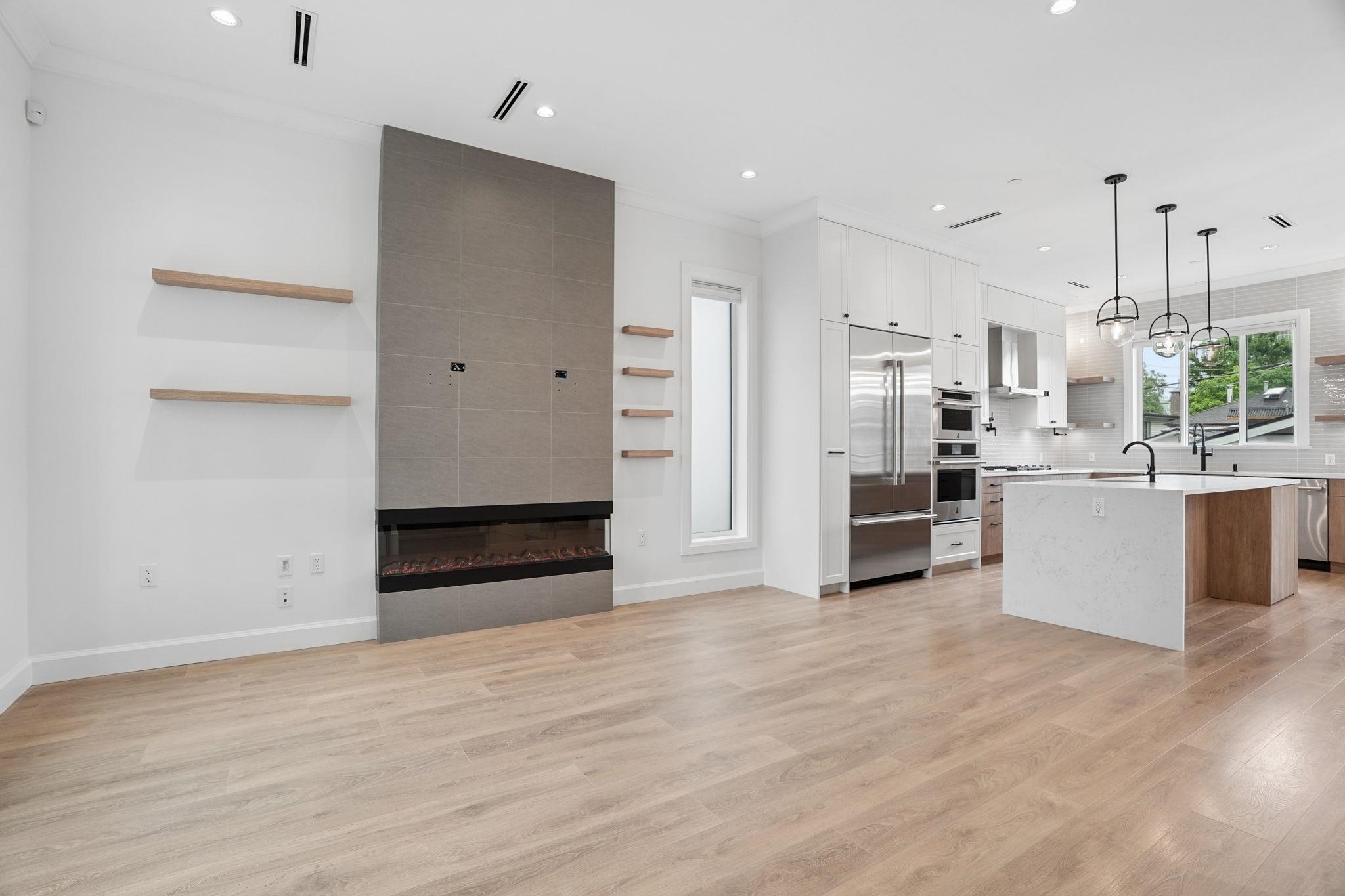 4728 LITTLE STREET