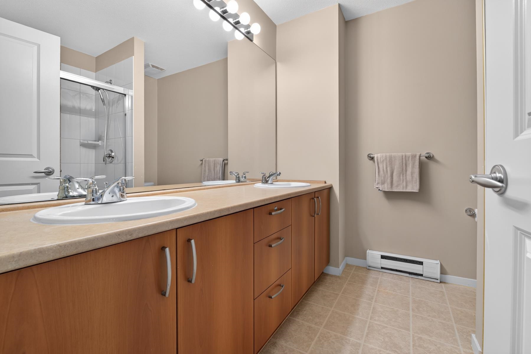 17 9088 HALSTON COURT