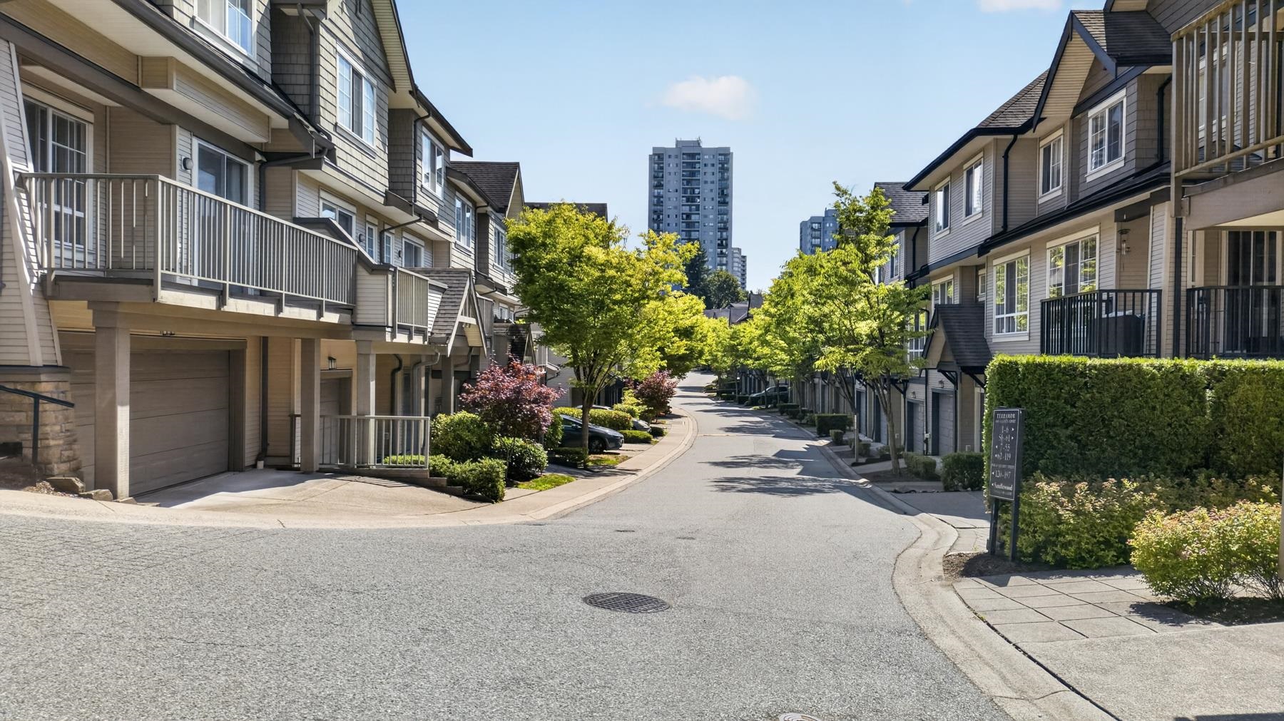 17 9088 HALSTON COURT