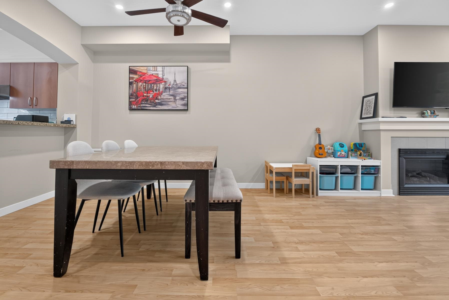 17 9088 HALSTON COURT