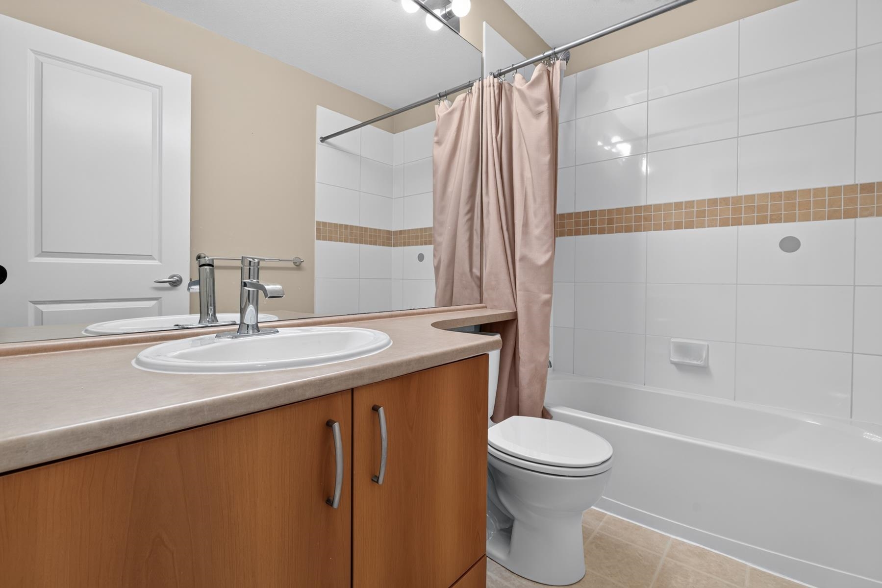 17 9088 HALSTON COURT