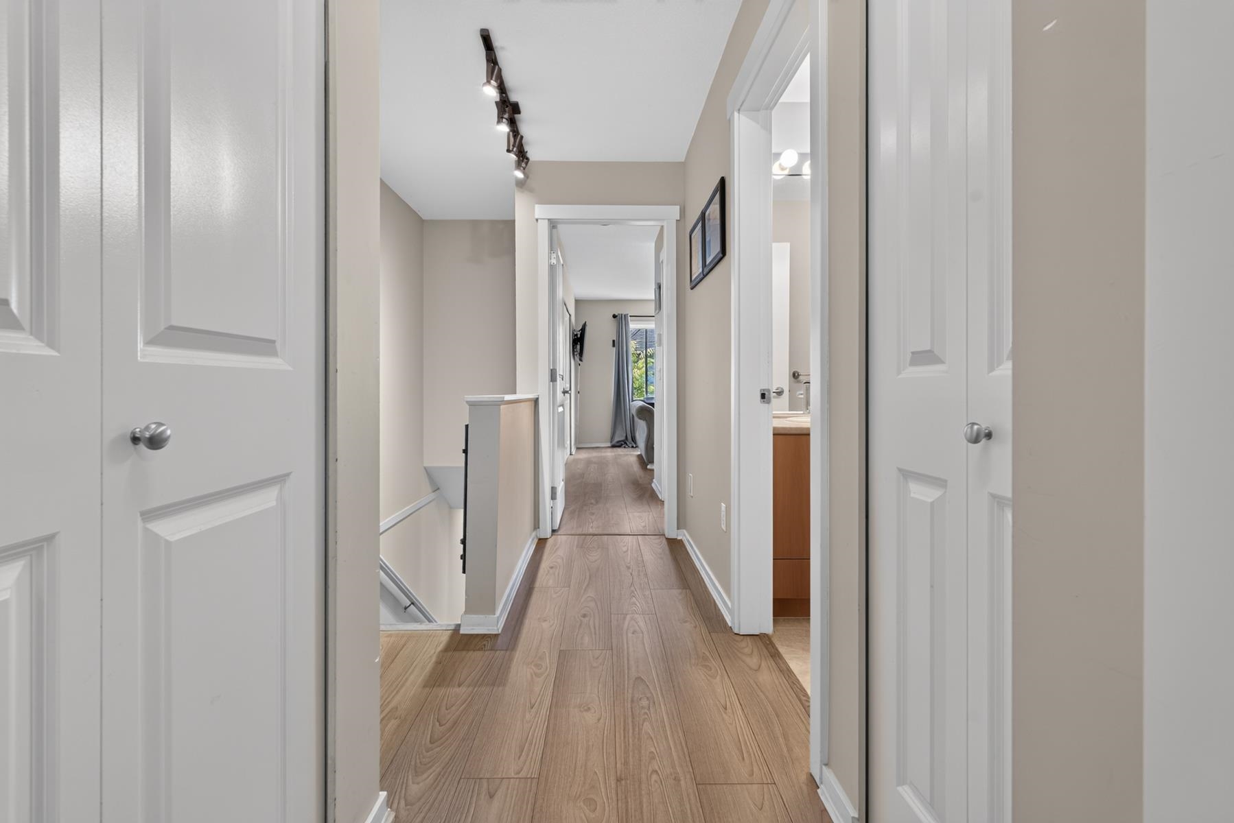 17 9088 HALSTON COURT