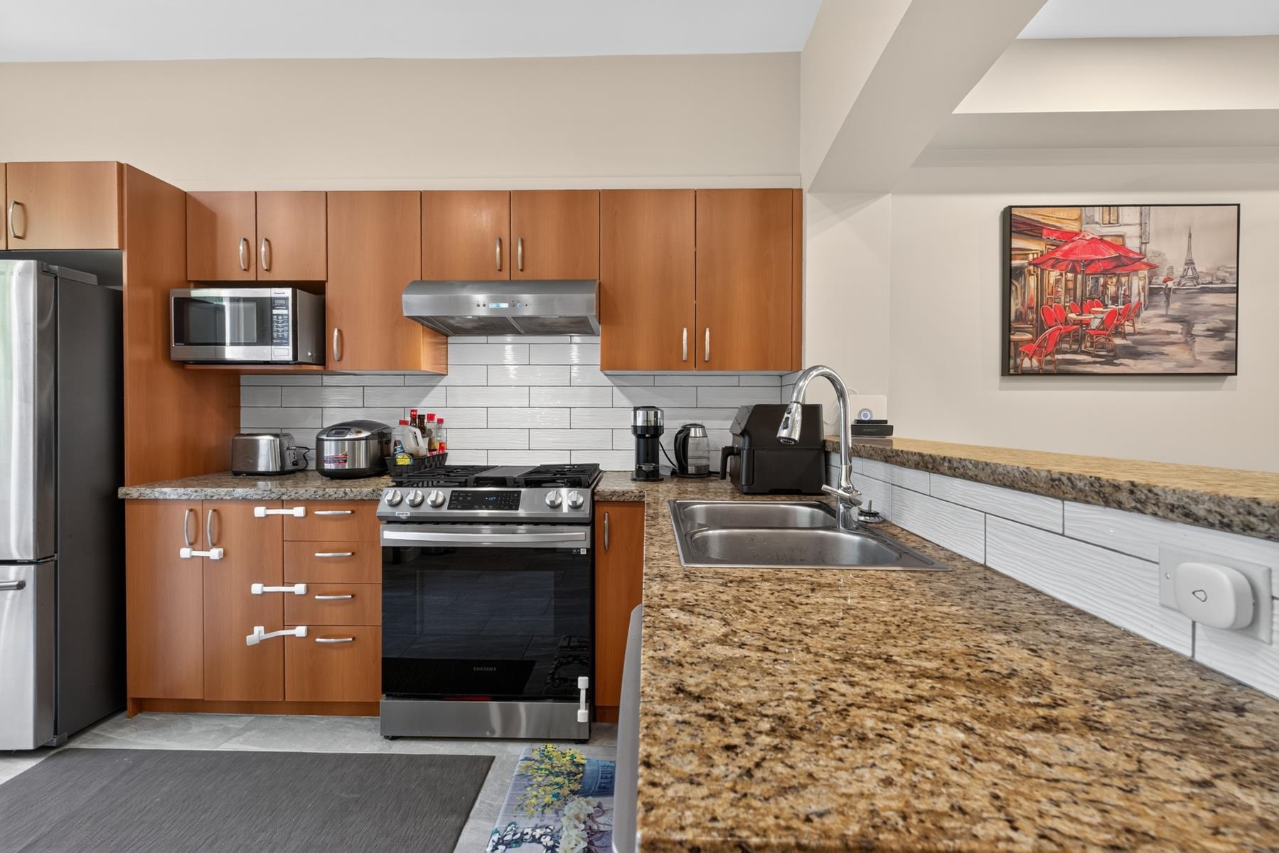 17 9088 HALSTON COURT