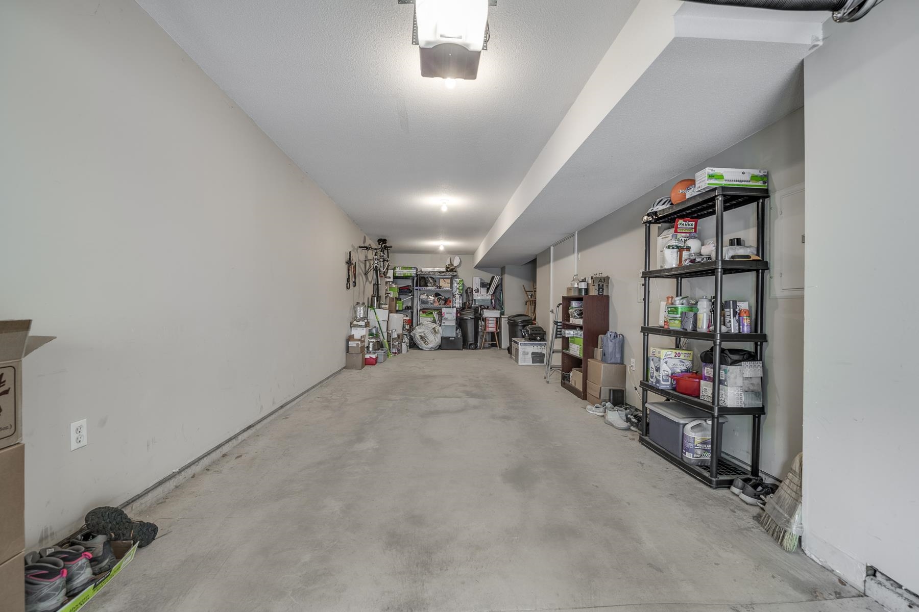17 9088 HALSTON COURT