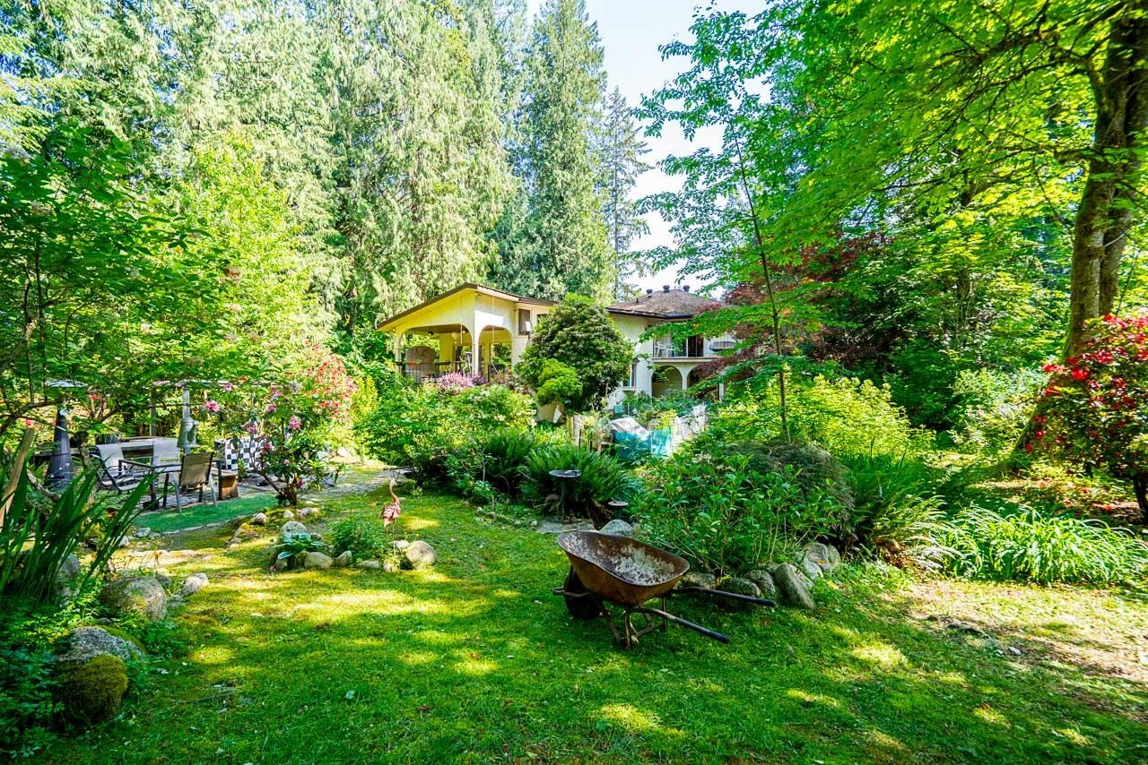 23942 FERN CRESCENT