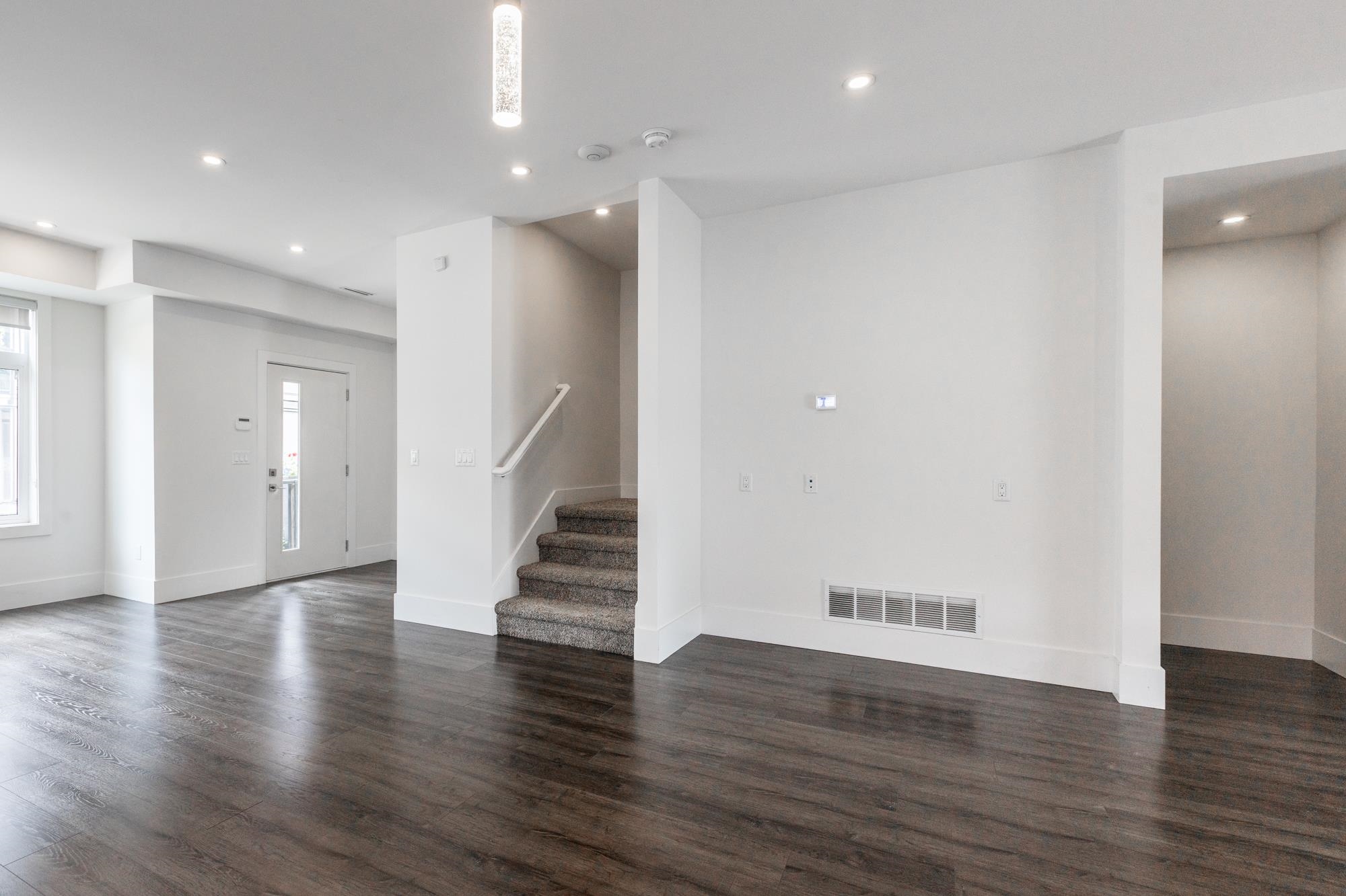 83 15177 60 AVENUE