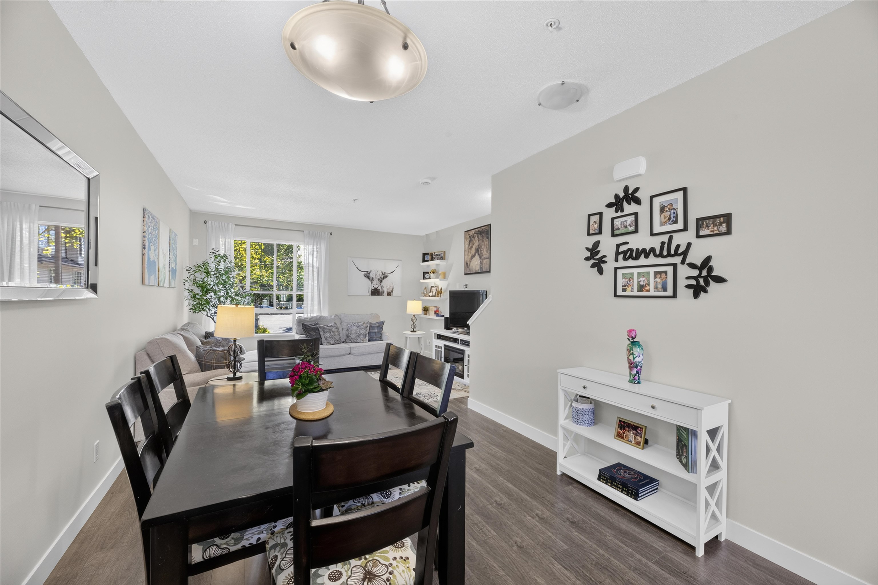 10 4967 50 AVENUE
