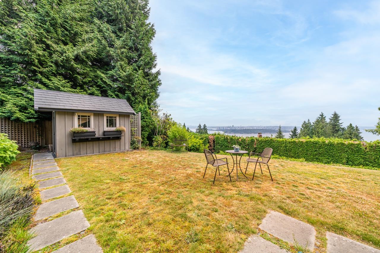 2478 WESTHILL COURT