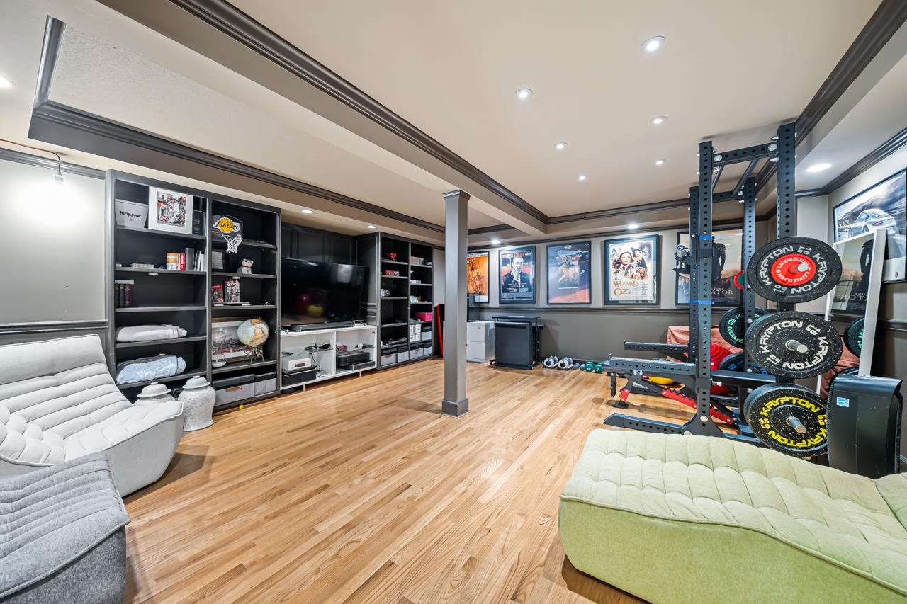 2478 WESTHILL COURT