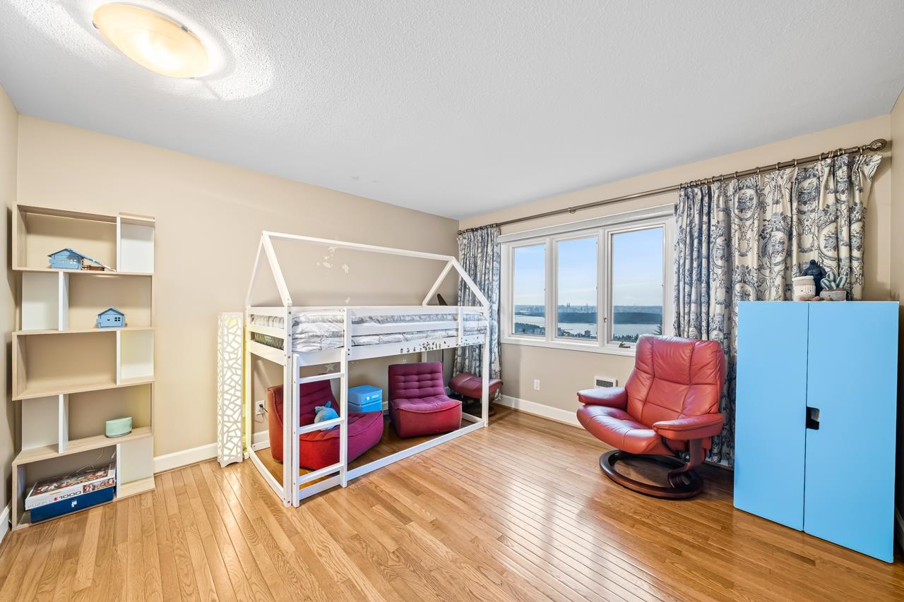 2478 WESTHILL COURT