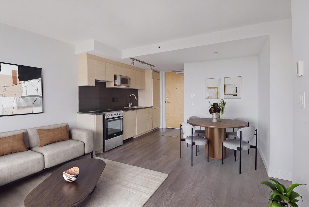 2205 489 INTERURBAN WAY
