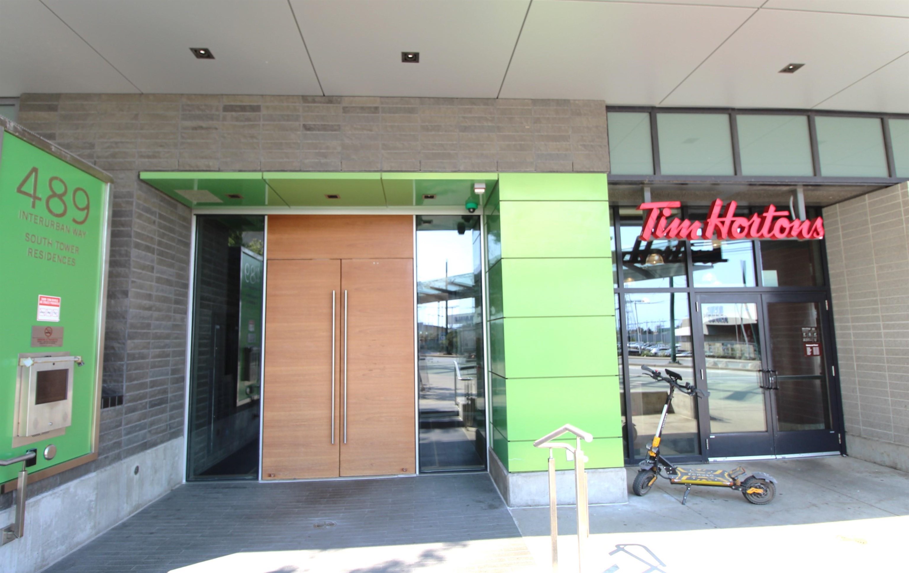 2205 489 INTERURBAN WAY