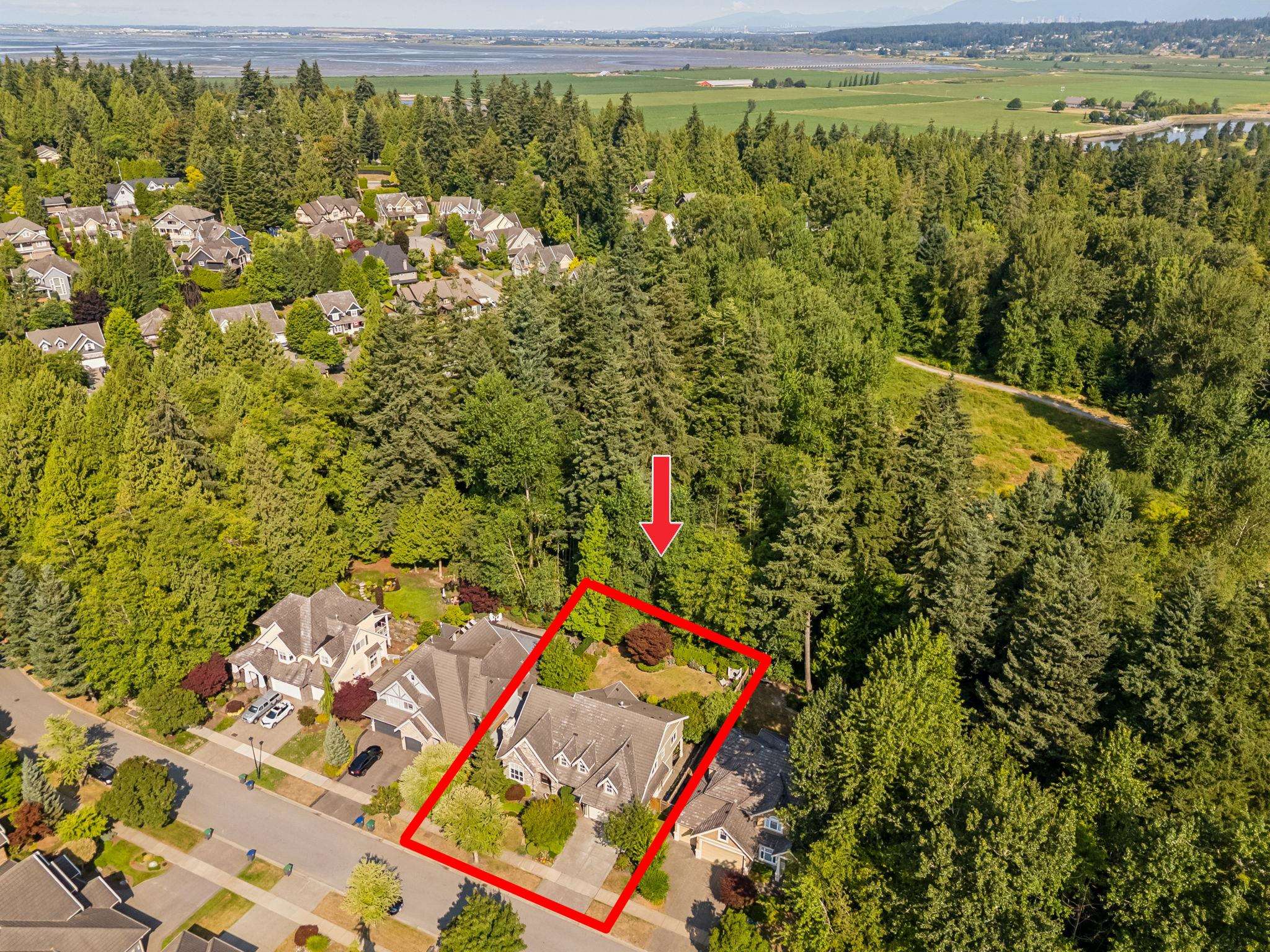 14185 33 AVENUE