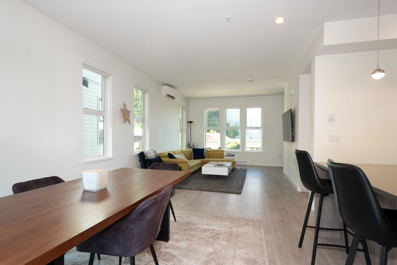 13 351 COPPER DRIVE